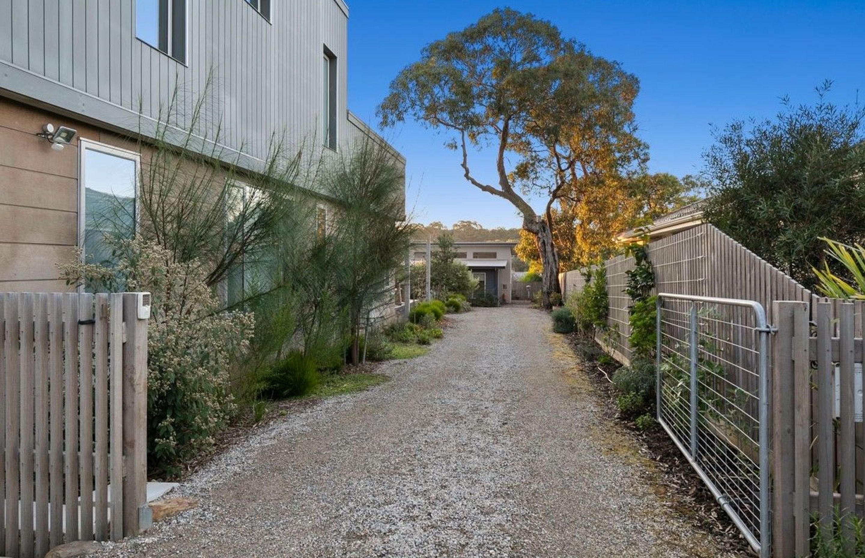 ^^ Anglesea Residence