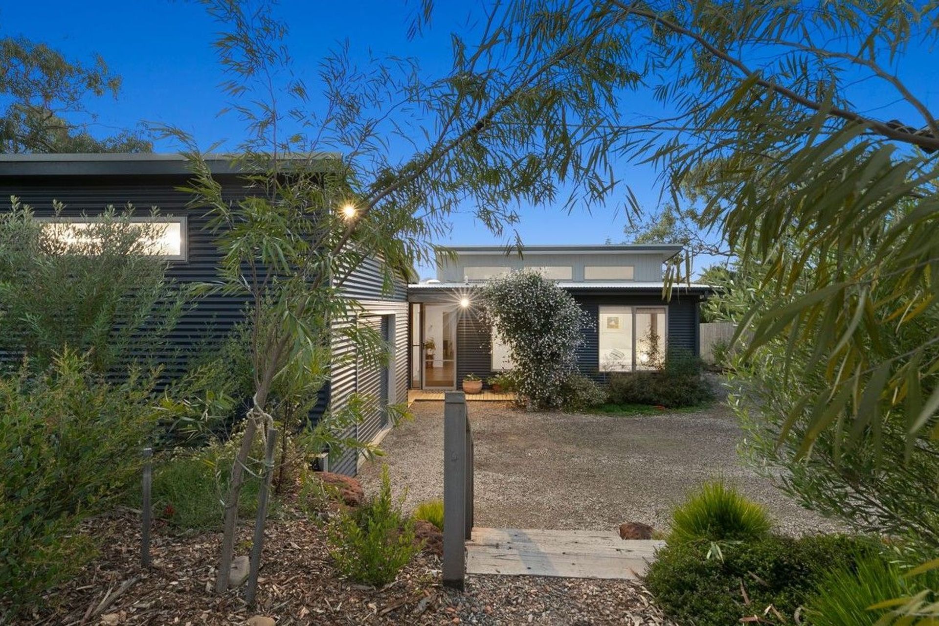 ^^ Anglesea Residence