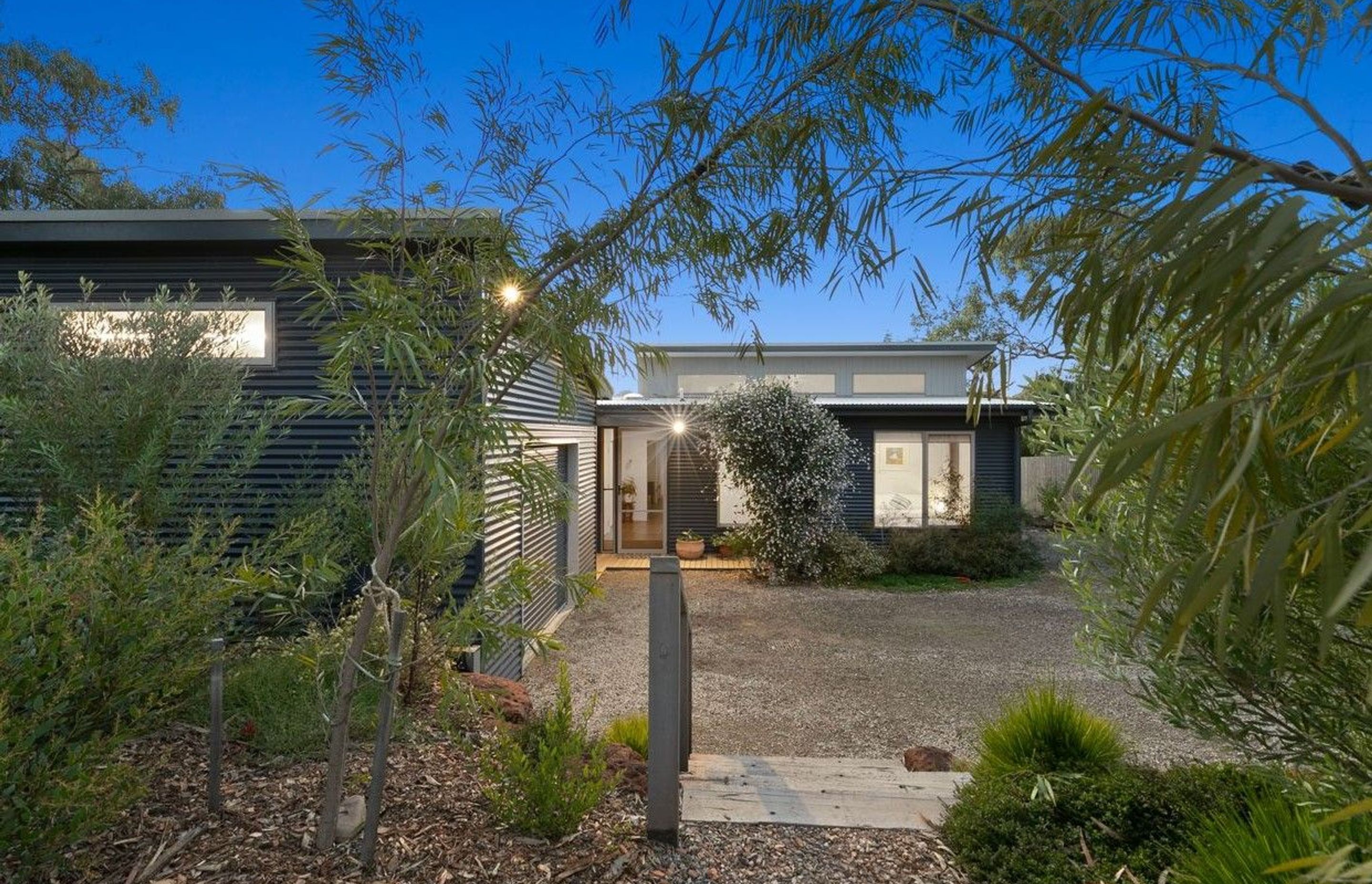 ^^ Anglesea Residence