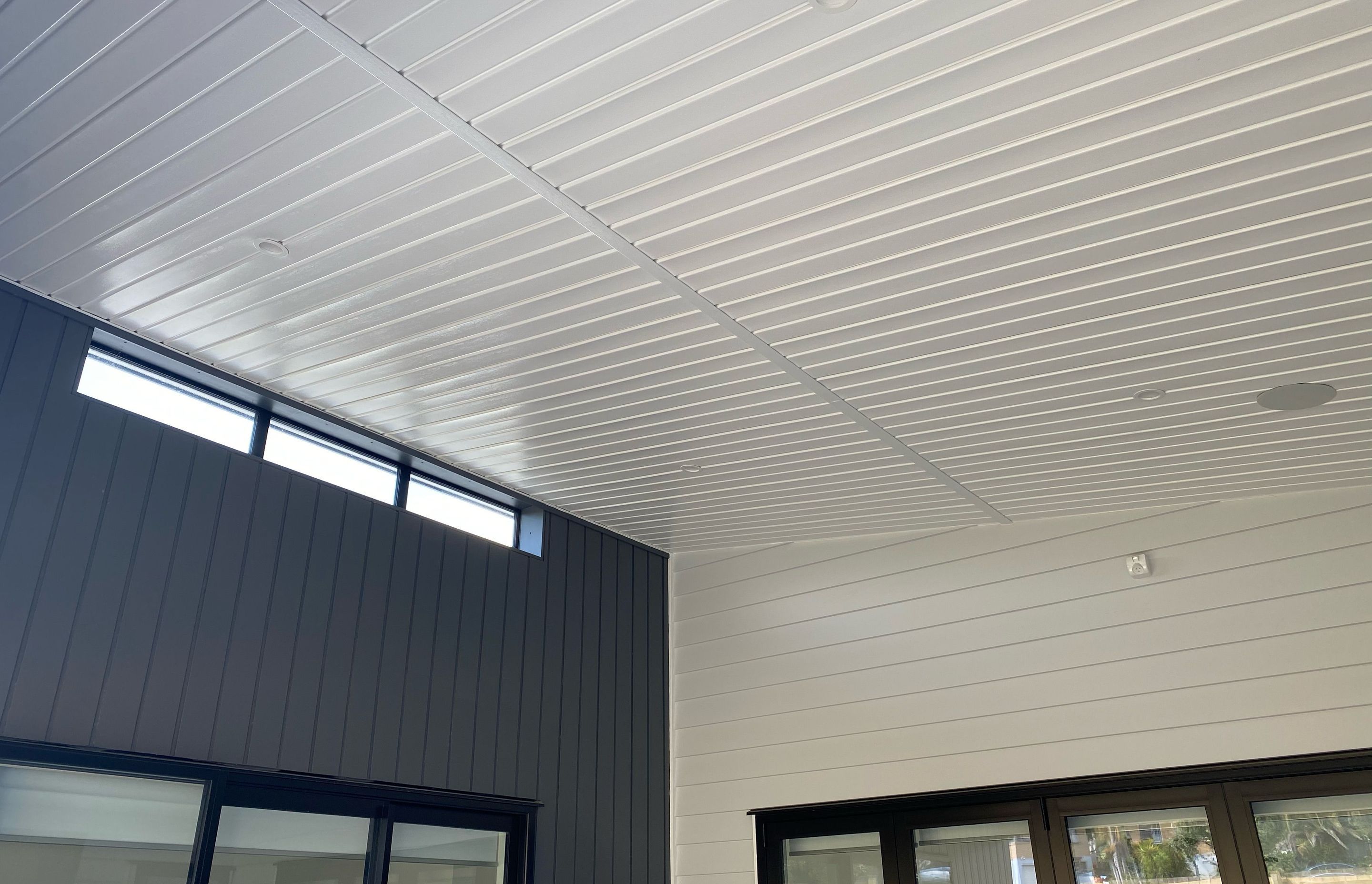 Beautiful Design and a Perfect Finish creates Soffit with WOW Factor!