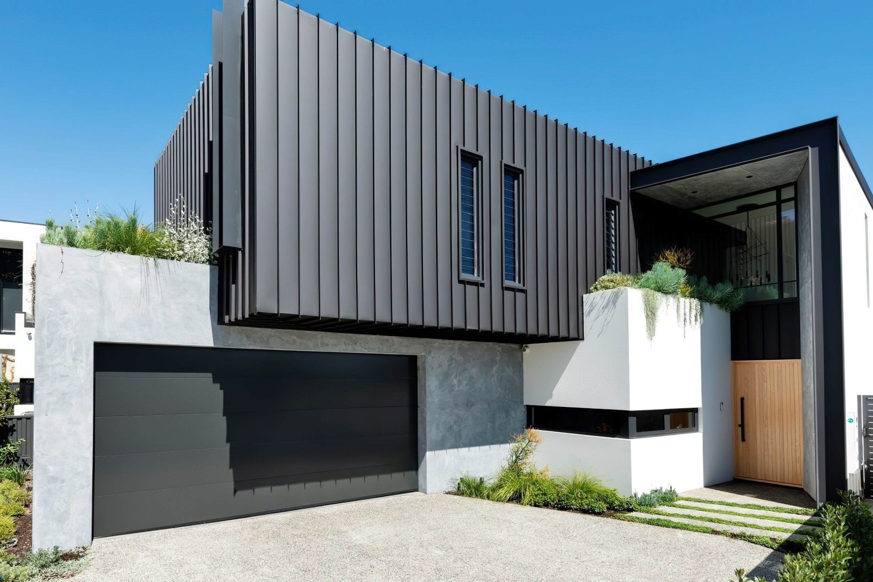 imgi17Purdie-Avenue-Glacial-Oaklow-res-1440-1-1440x850-1.jpg