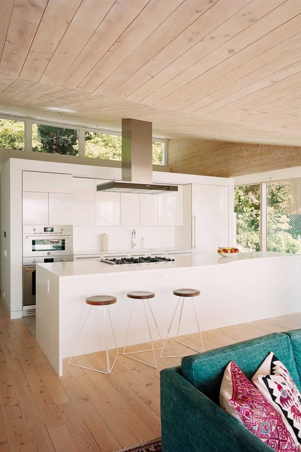 imgi49RangrStudio-Grizzly-Kitchen.jpg