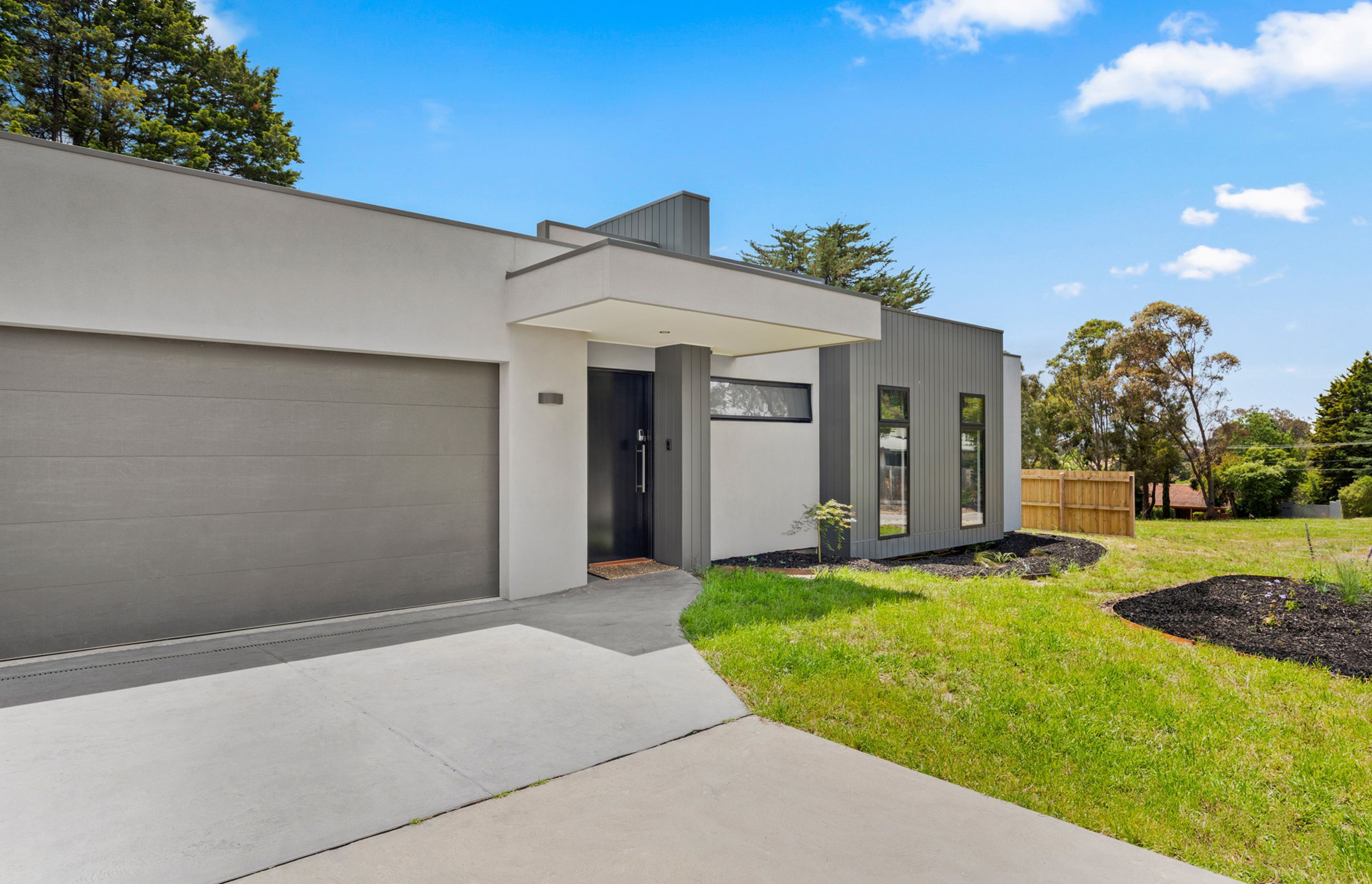 New Build Warranwood