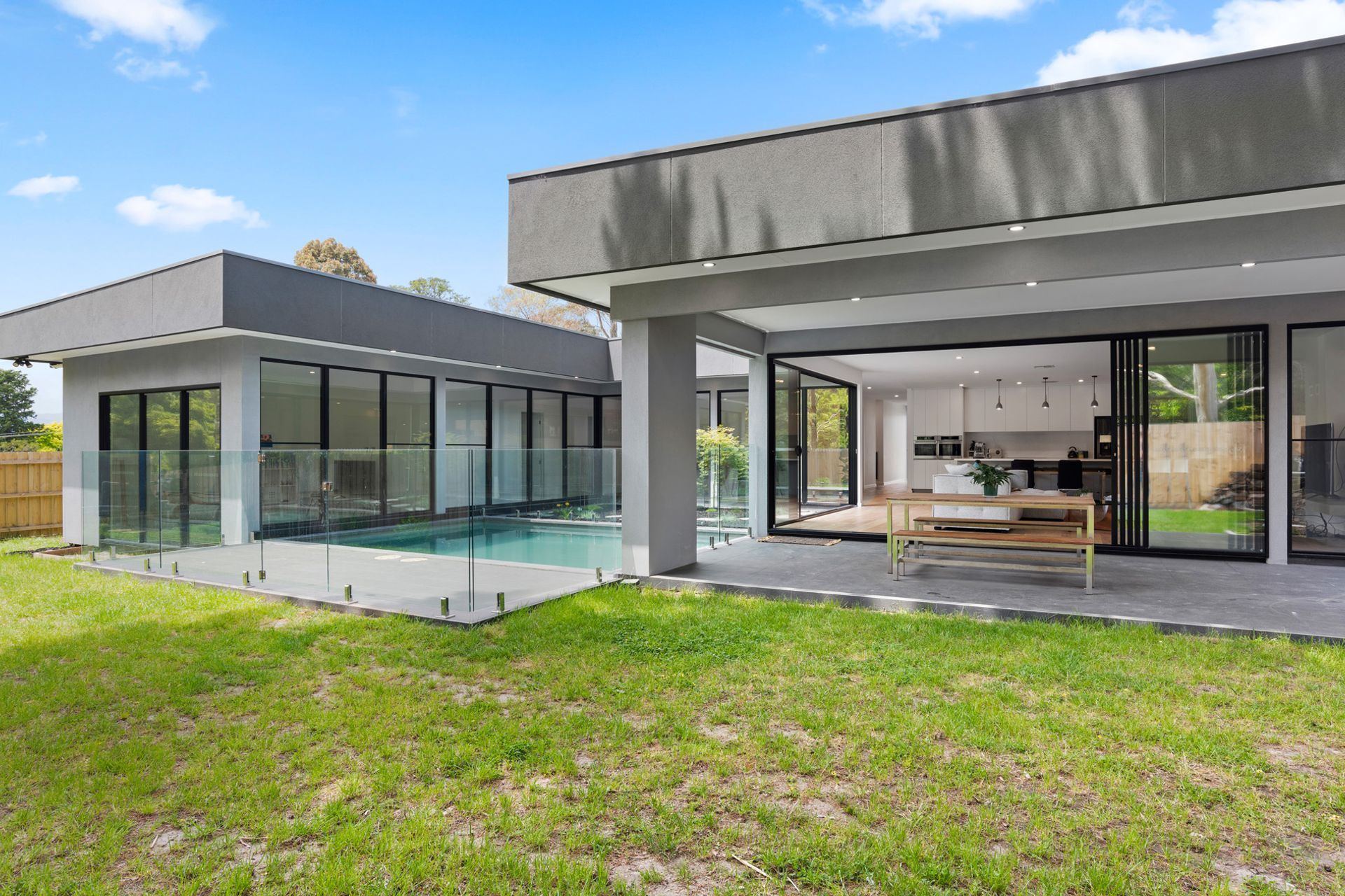 New Build Warranwood