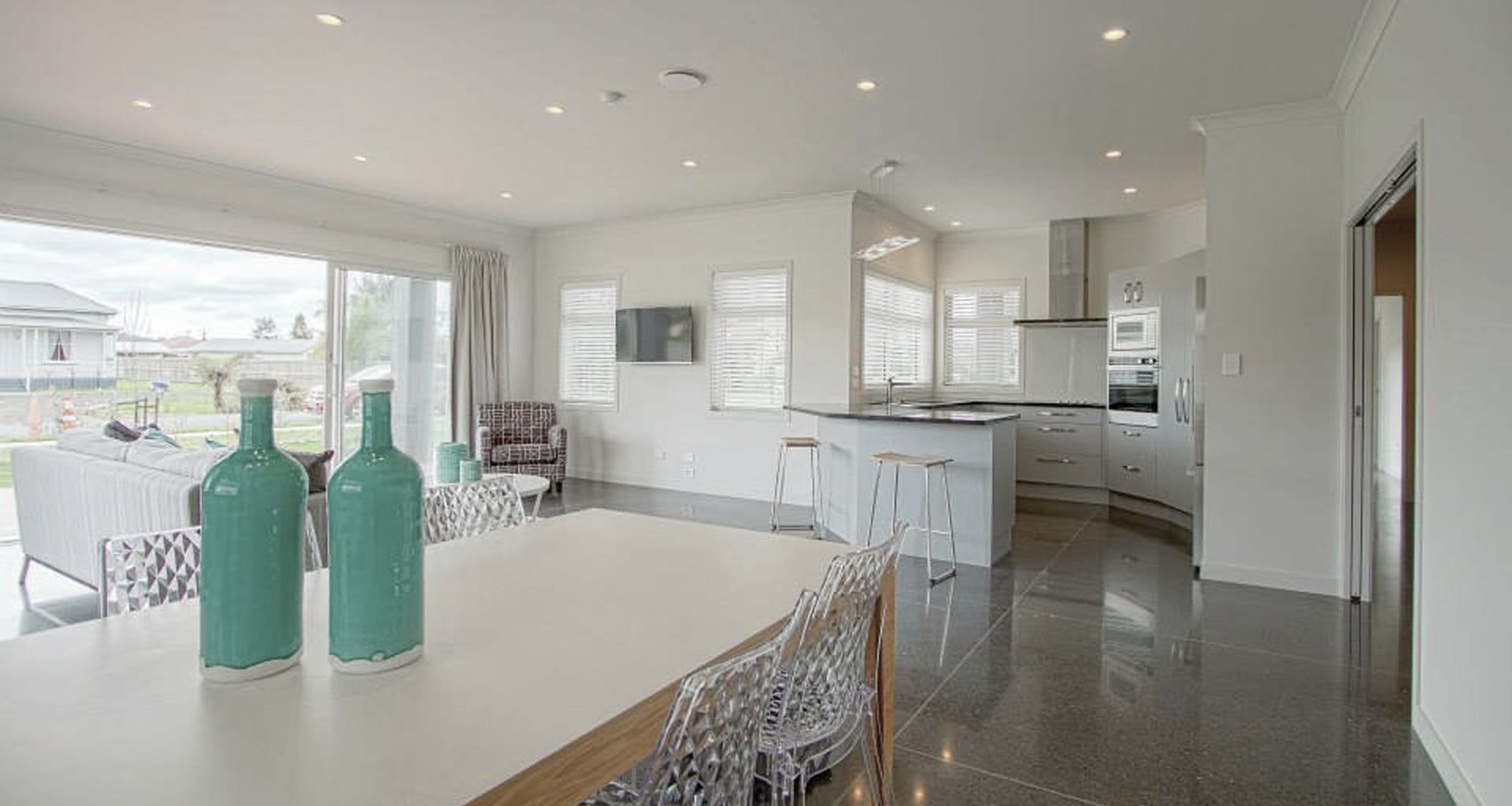 Riverhead Showhome banner