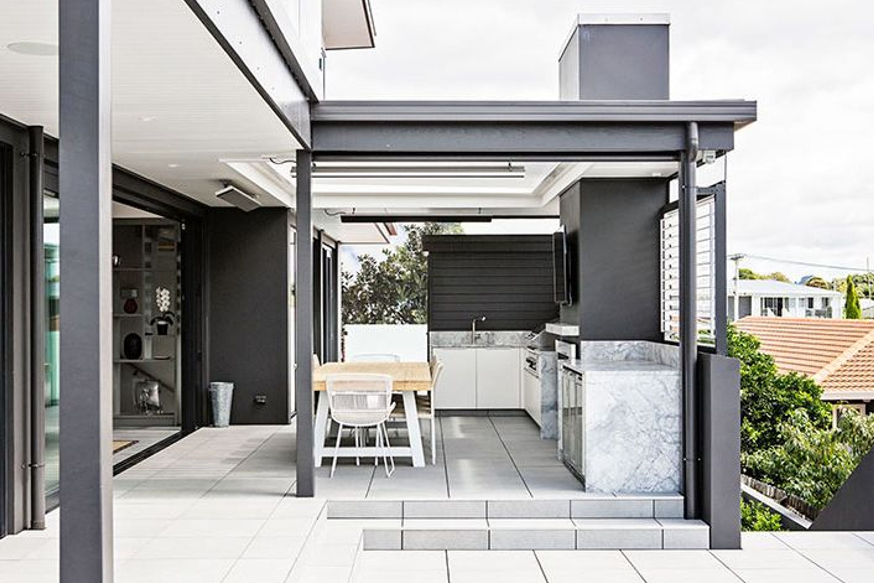 Three-Level Multi Cladding Home with Pool
