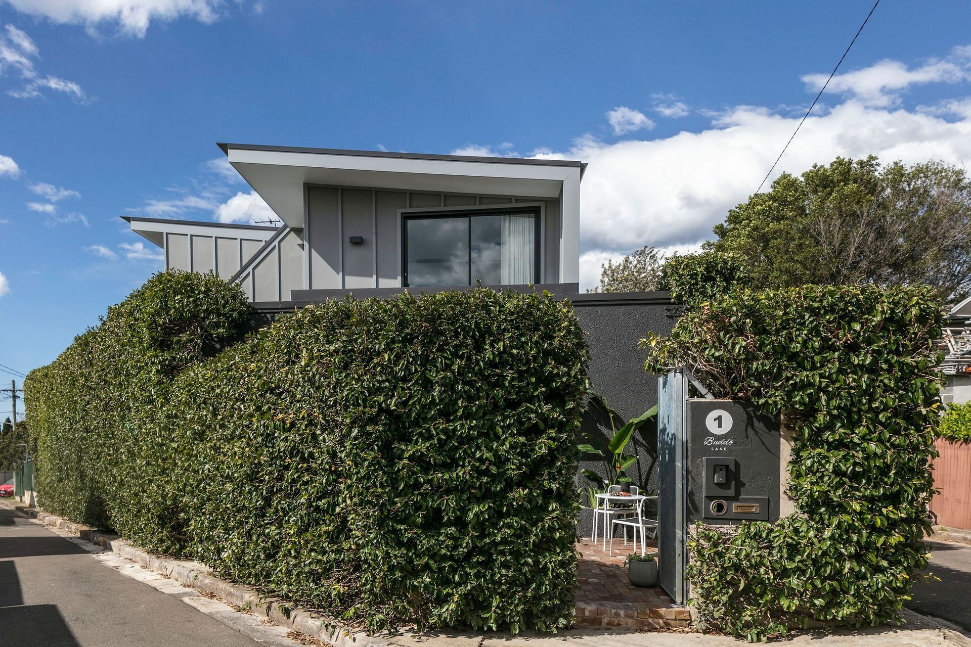 Laneway residence