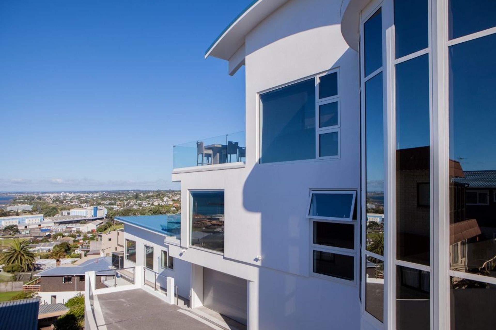 Mellano-Blue-Horizon