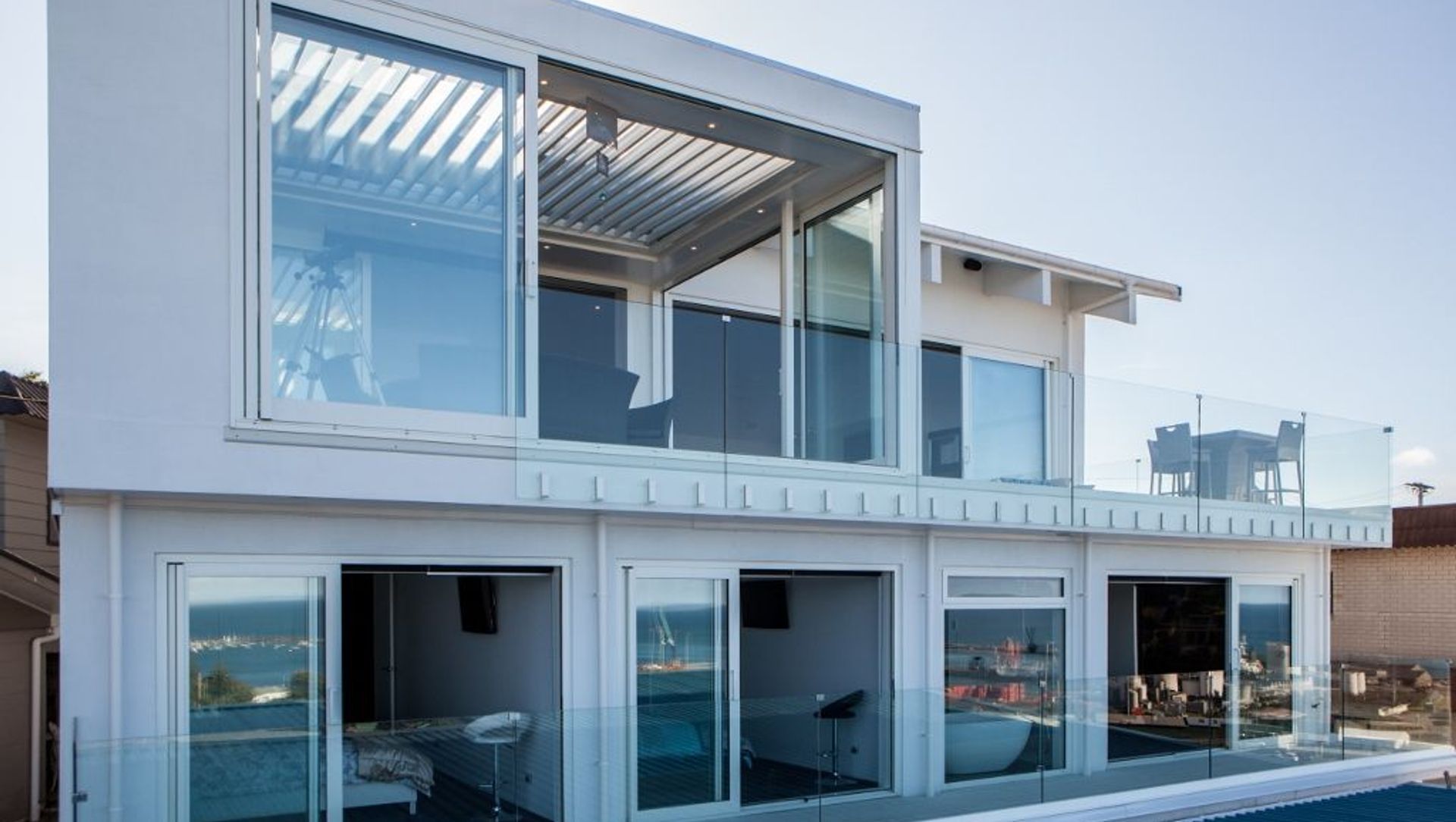 Mellano-Blue-Horizon banner