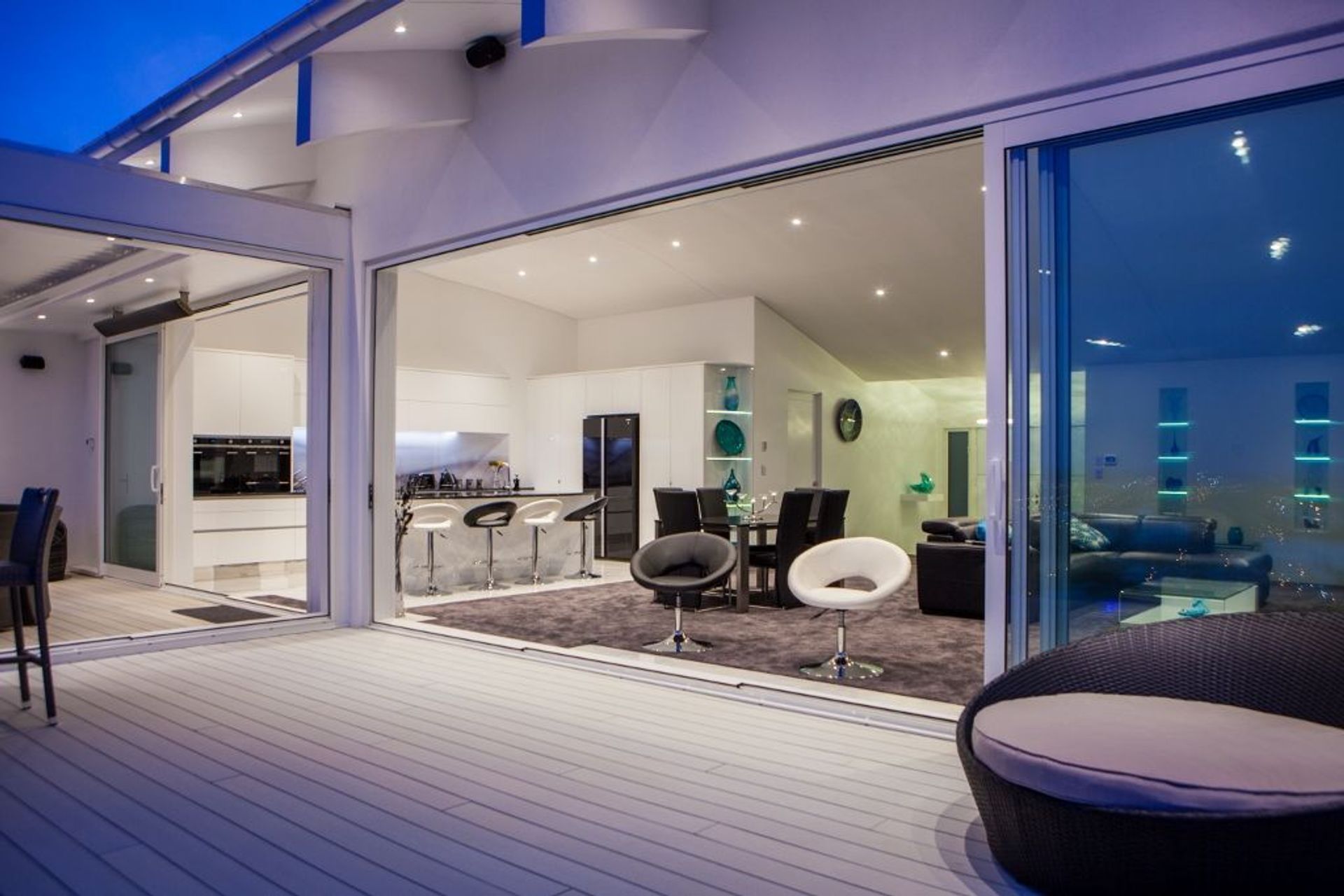 Mellano-Blue-Horizon