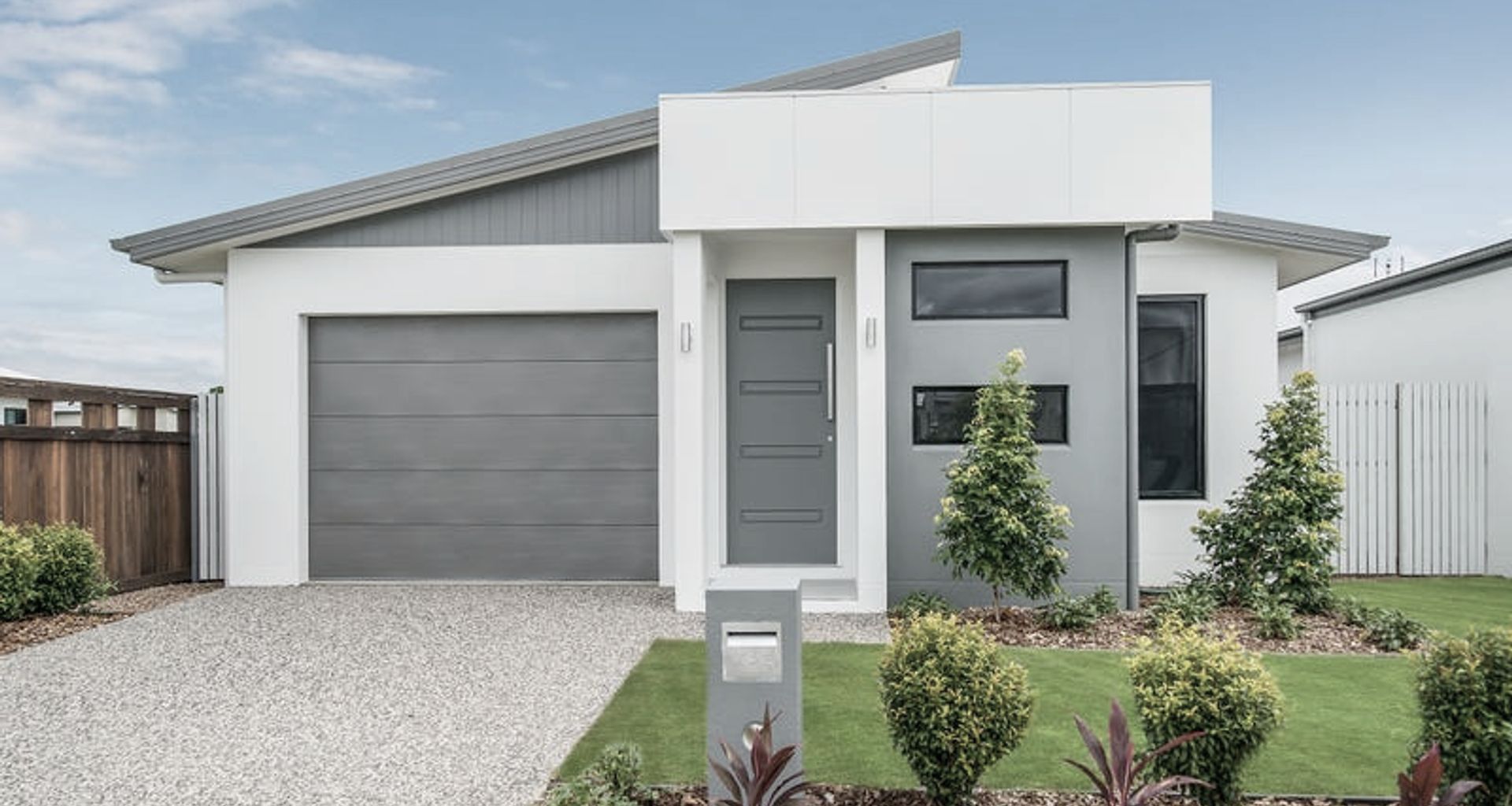 Colorbond Sectional Garage Door - Bohle Plains, Queensland banner