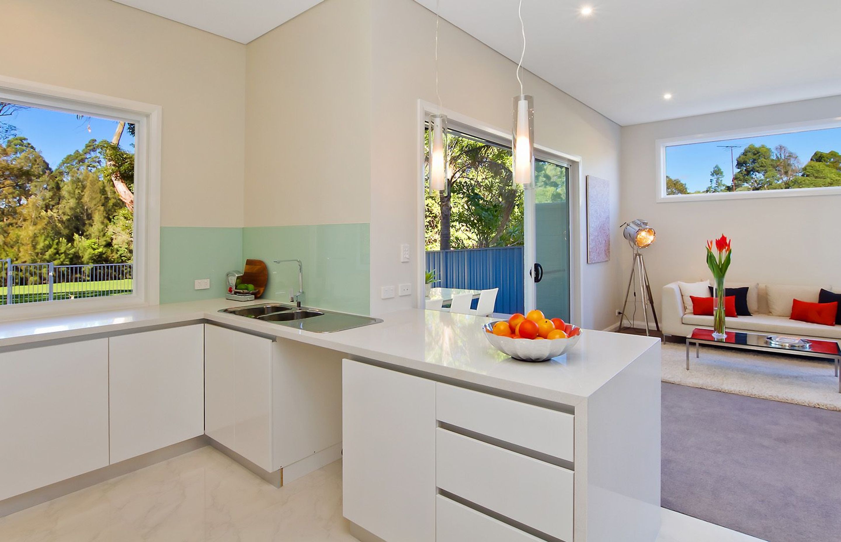 Maple Crescent, Ermington