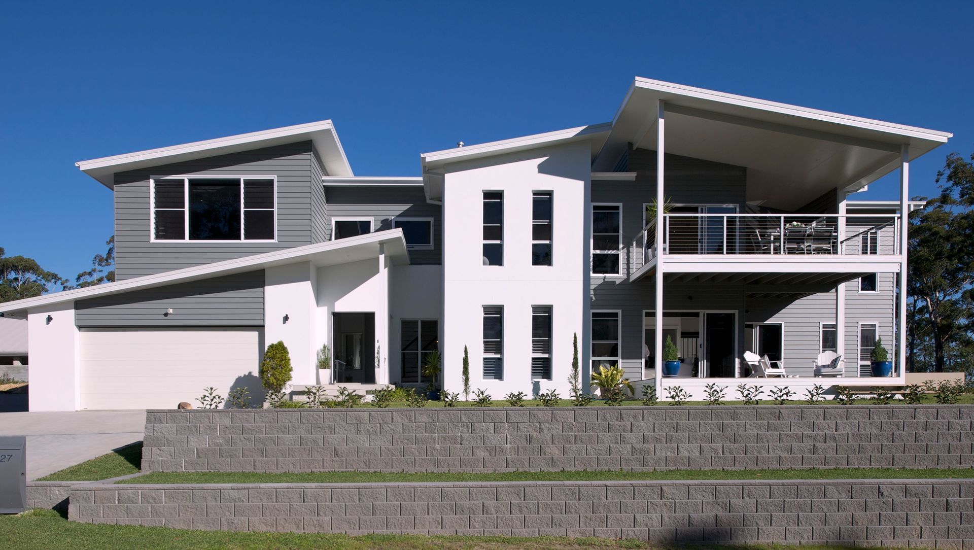 Two storey Home banner