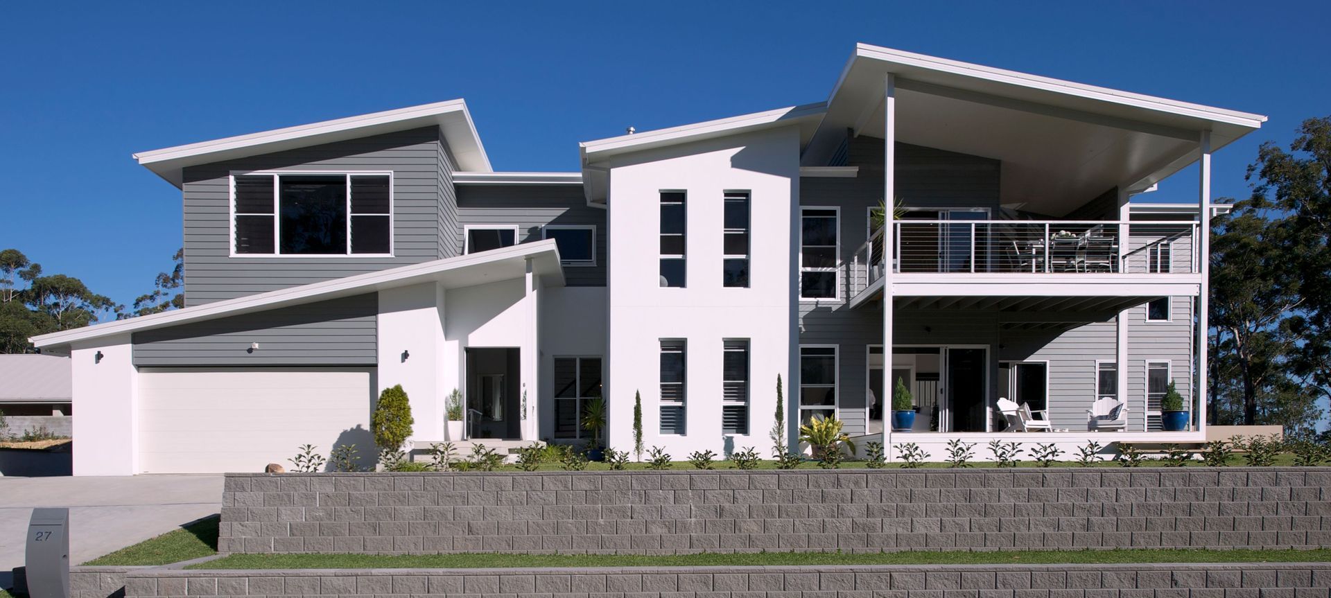 Two storey Home banner