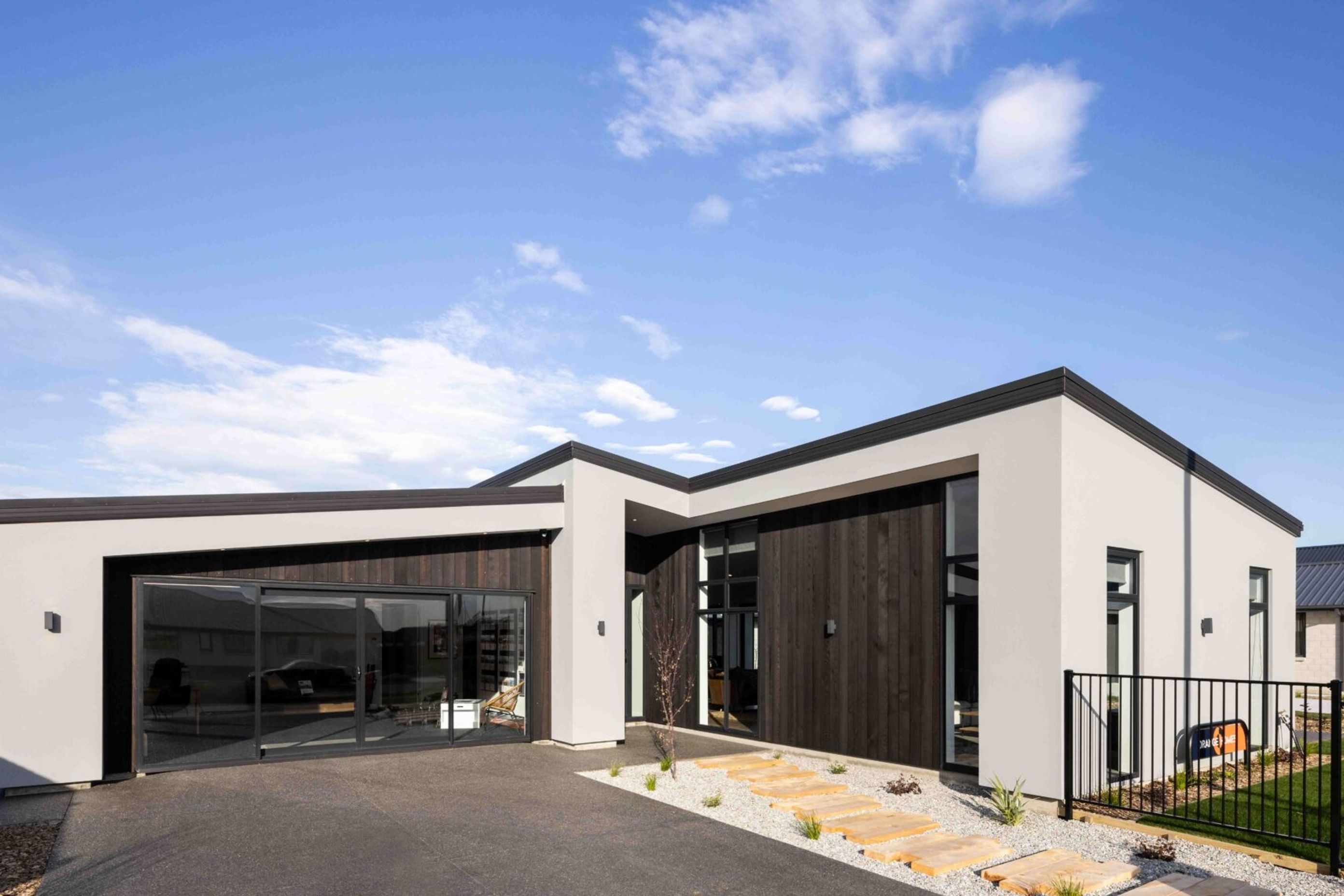 Monarch Showhome