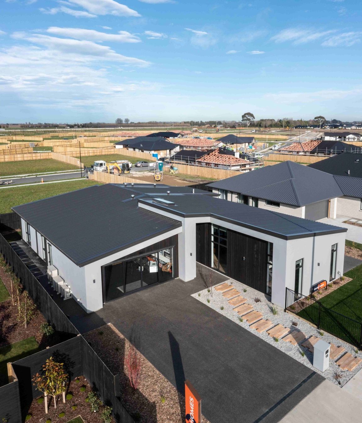 Monarch Showhome