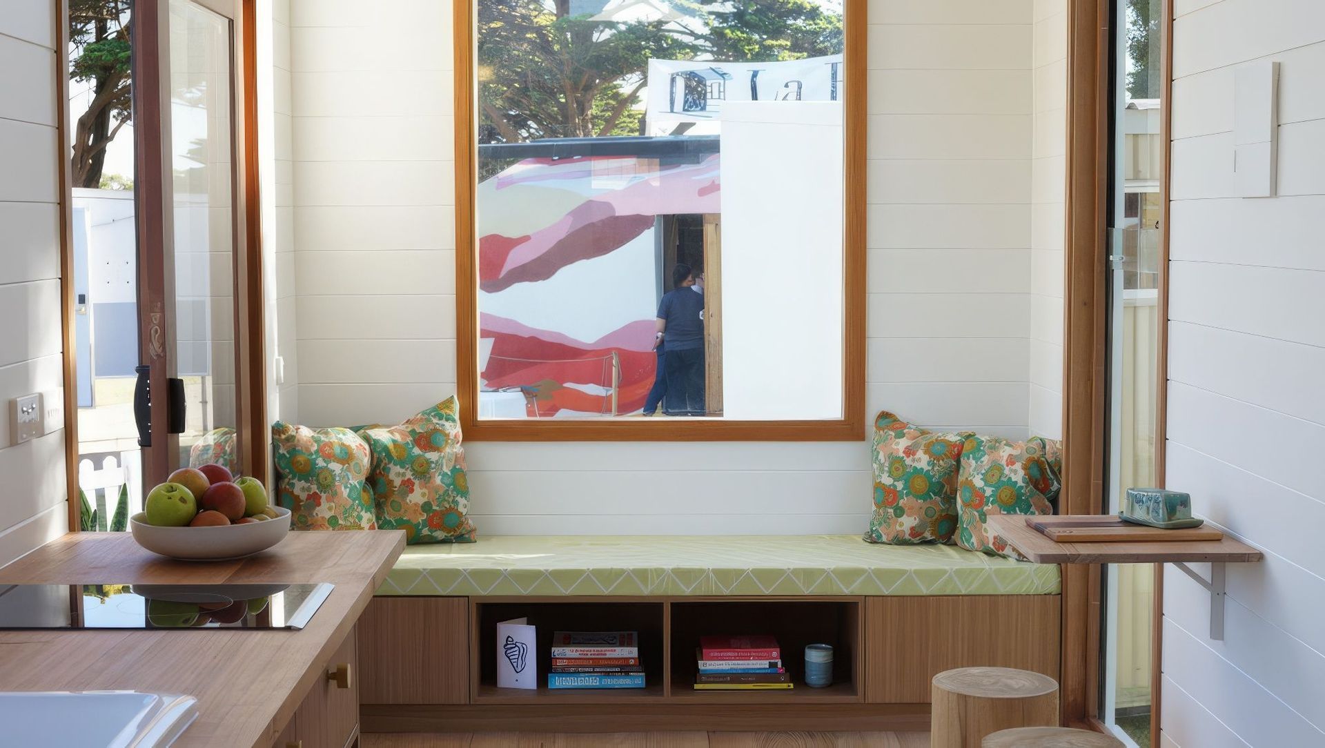 Tiny House, Vic banner