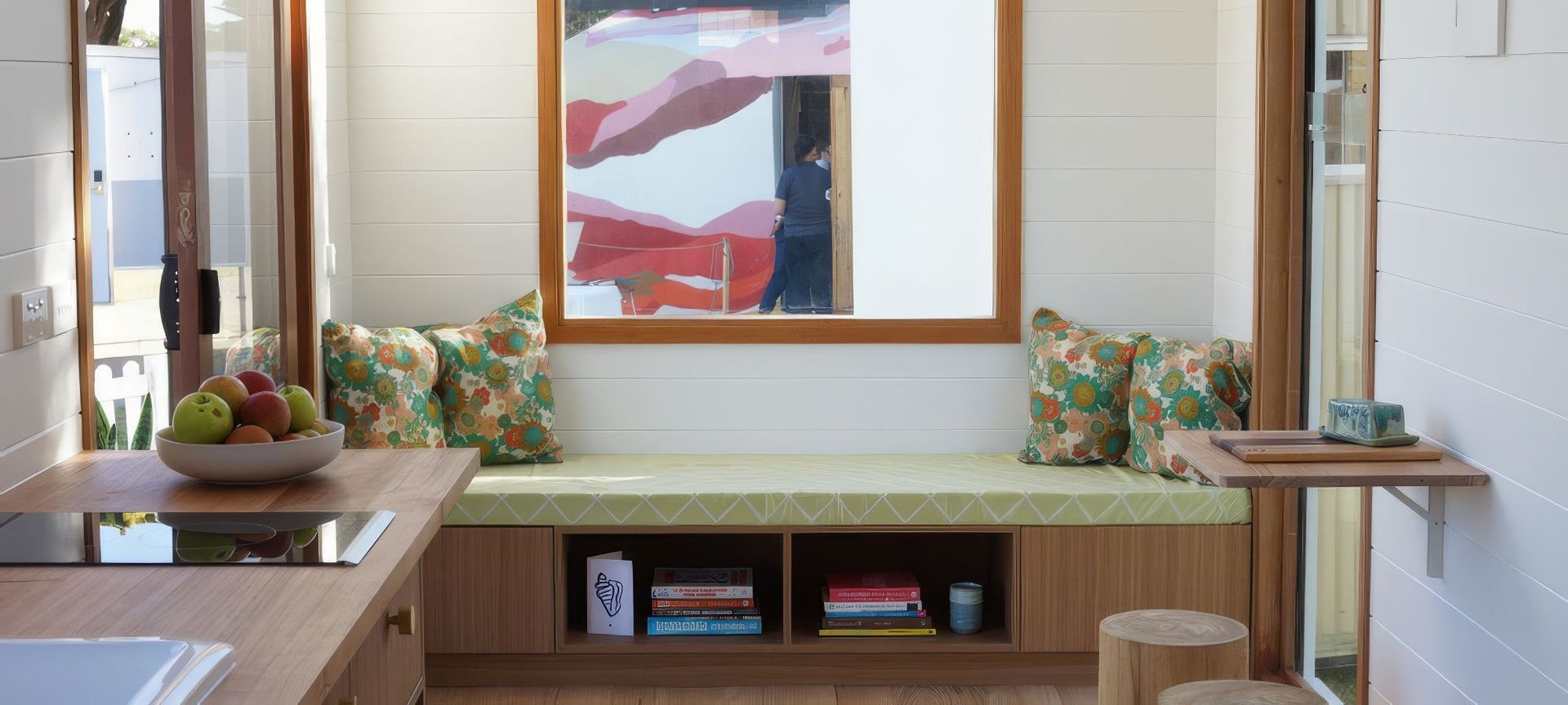 Tiny House, Vic banner