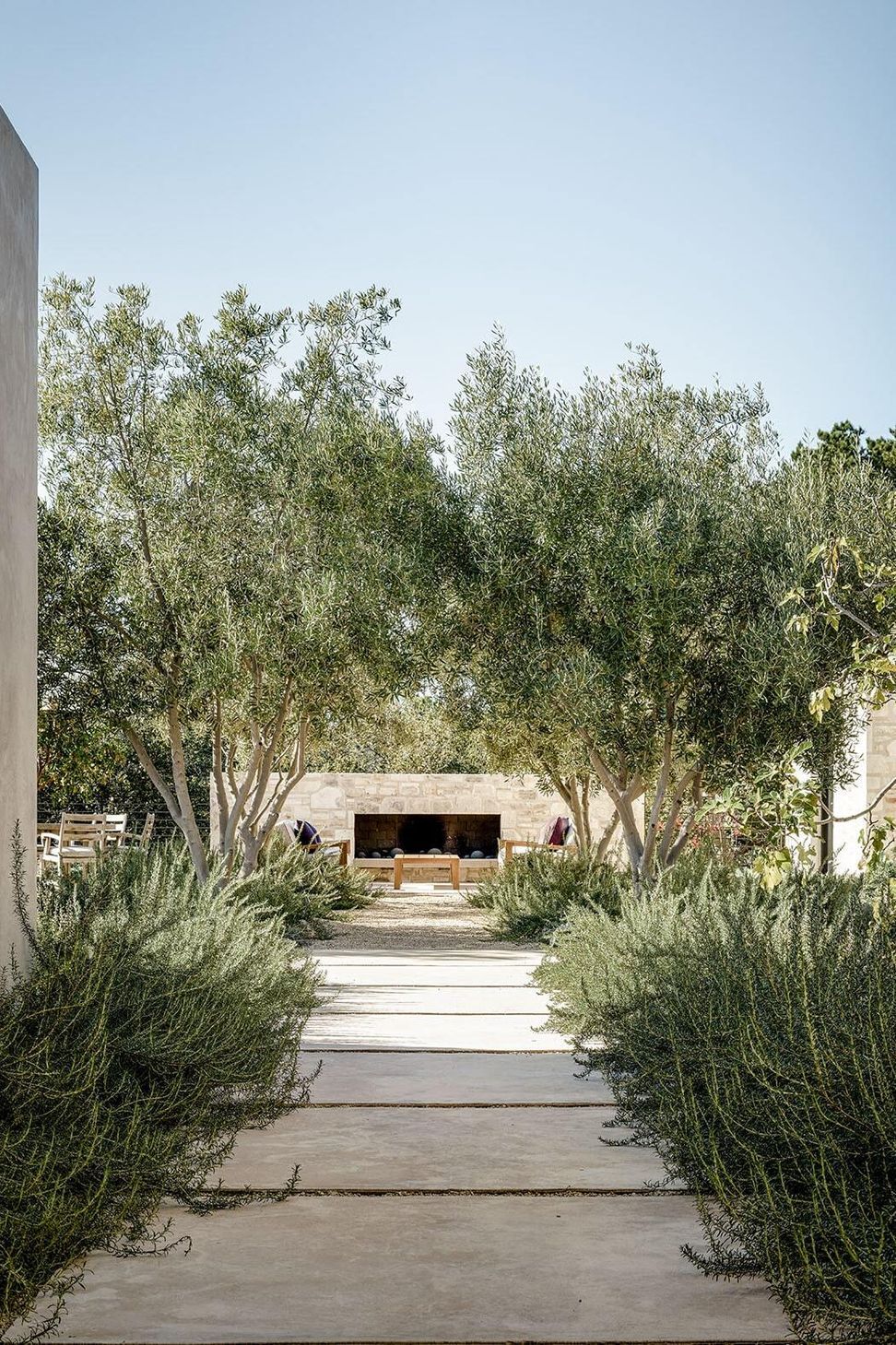 outdoor-firevertical-min.jpg