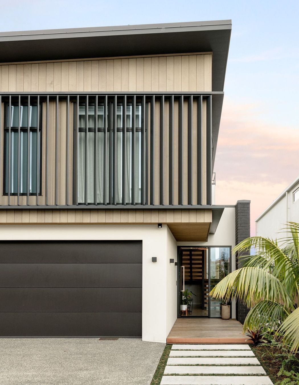 TGA - Modern Screens