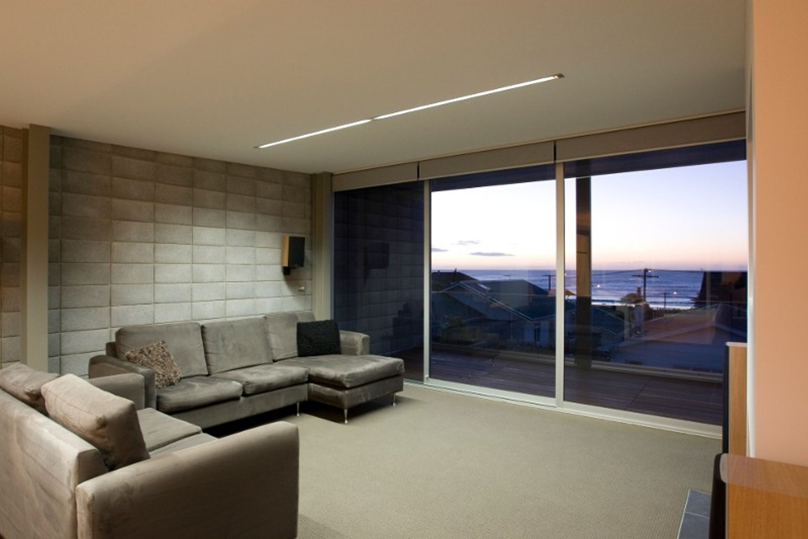 Mclean Street Residence