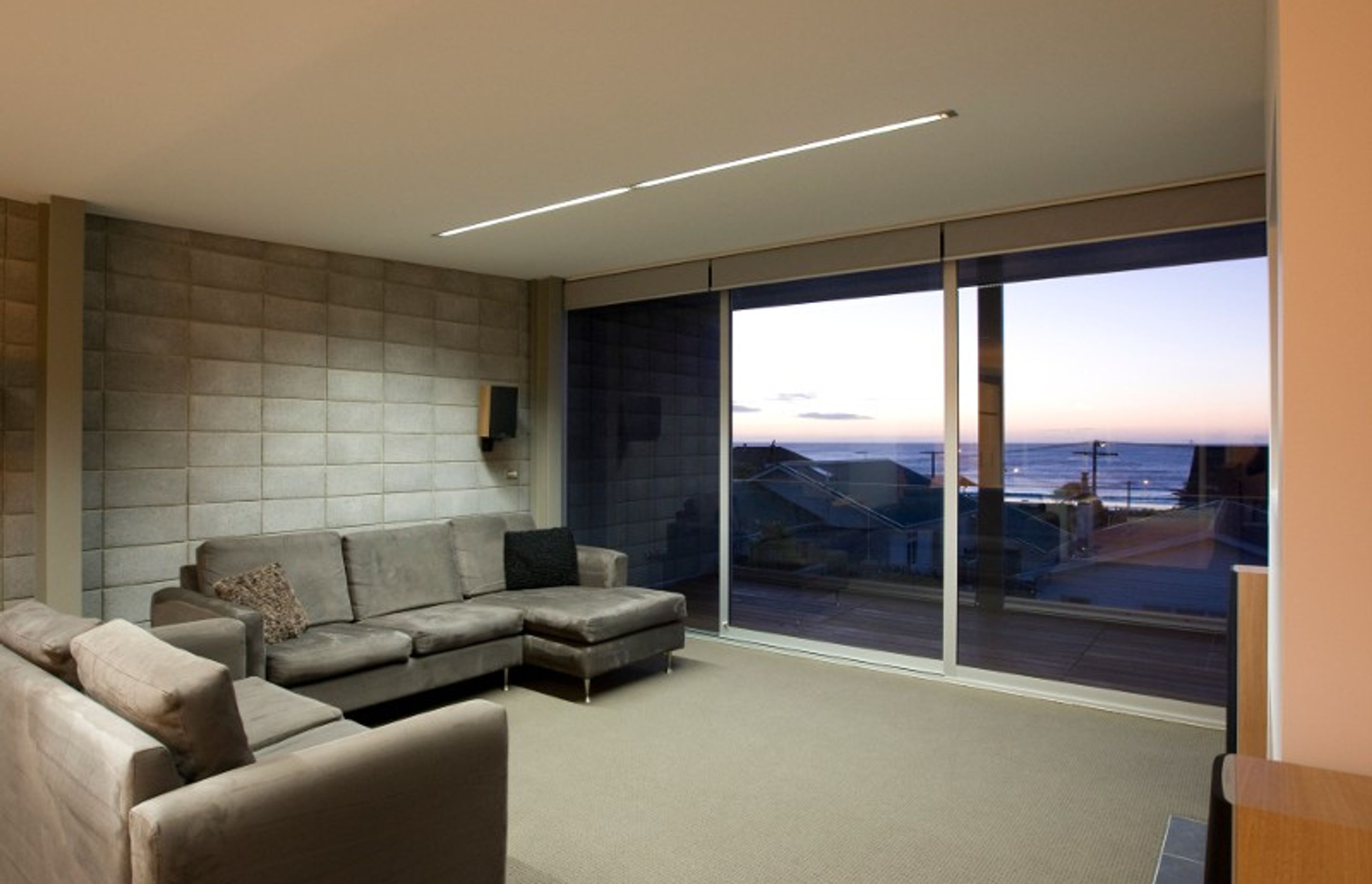 Mclean Street Residence