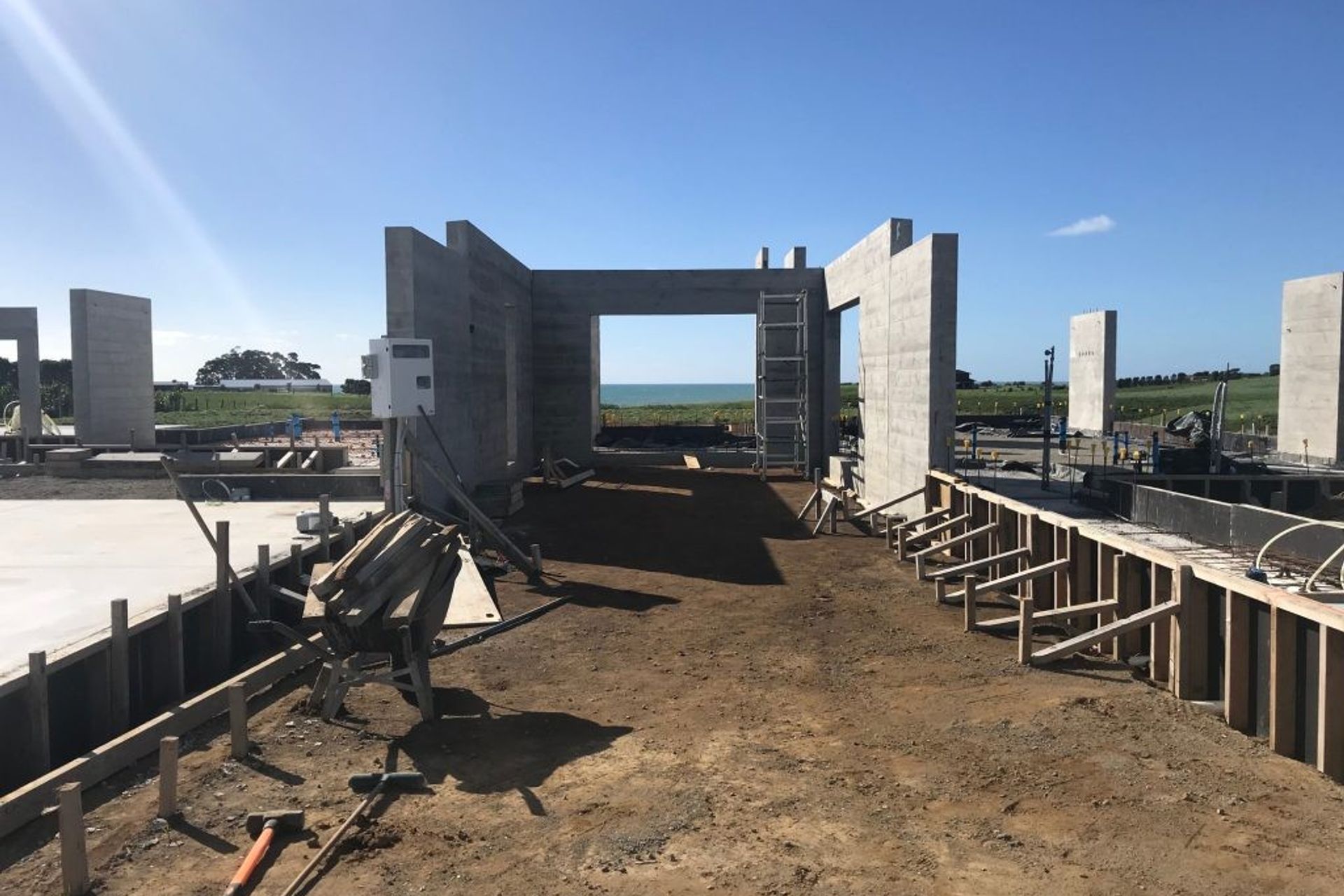 Lower Petone Road House