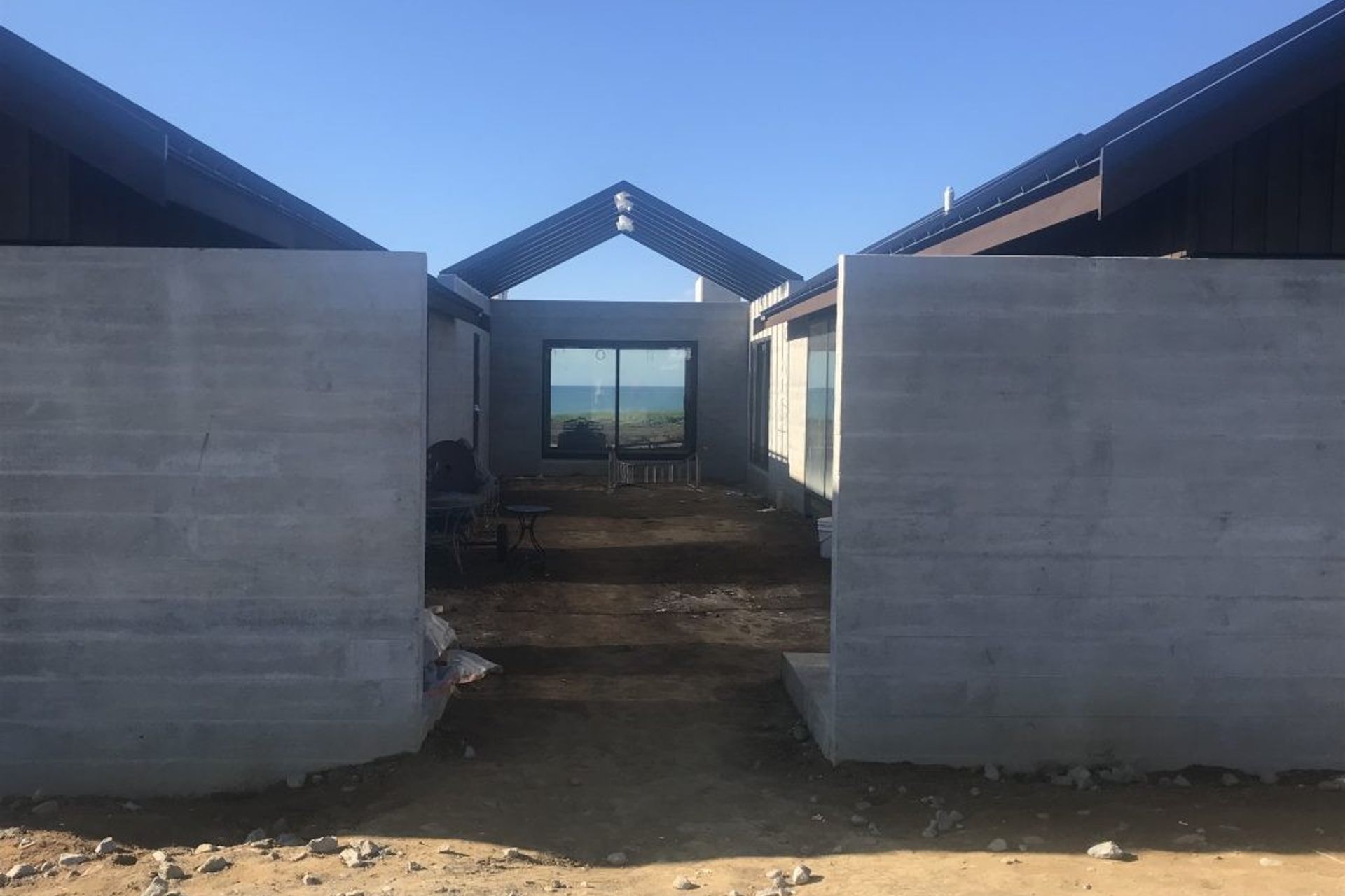 Lower Petone Road House