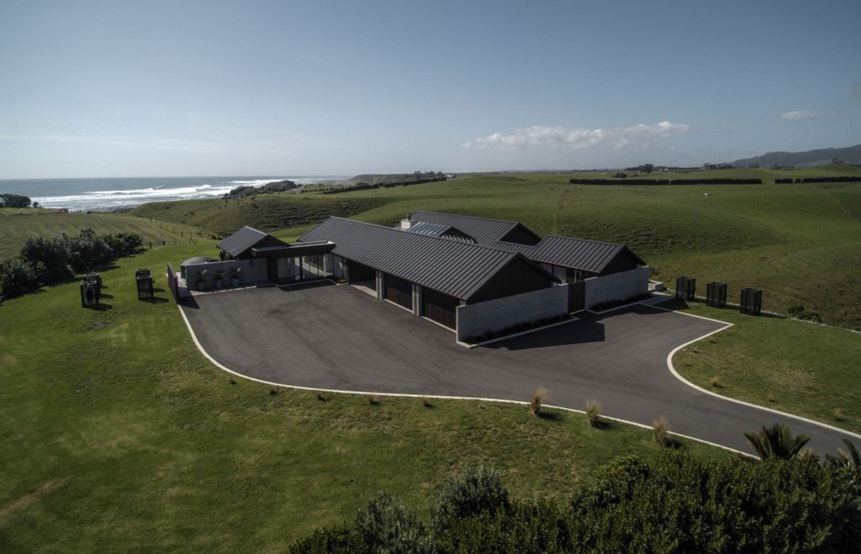 Lower Petone Road House