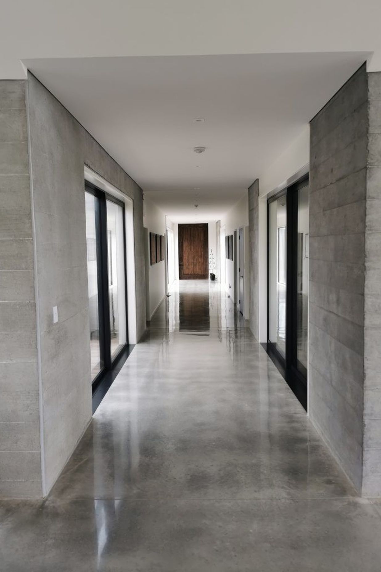 Lower Petone Road House