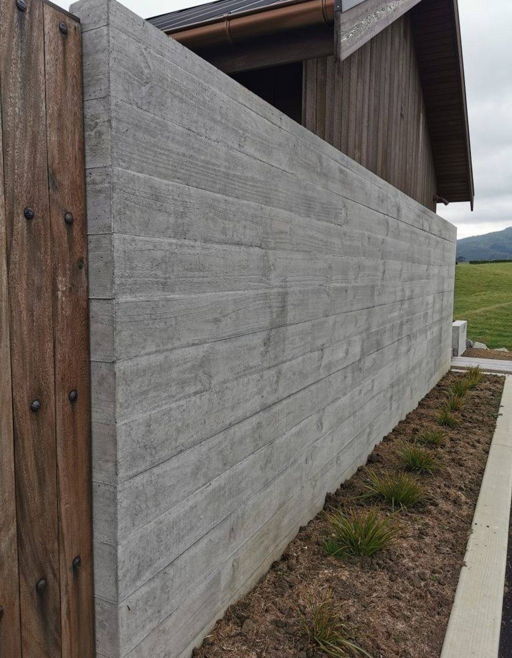 Lower Petone Road House