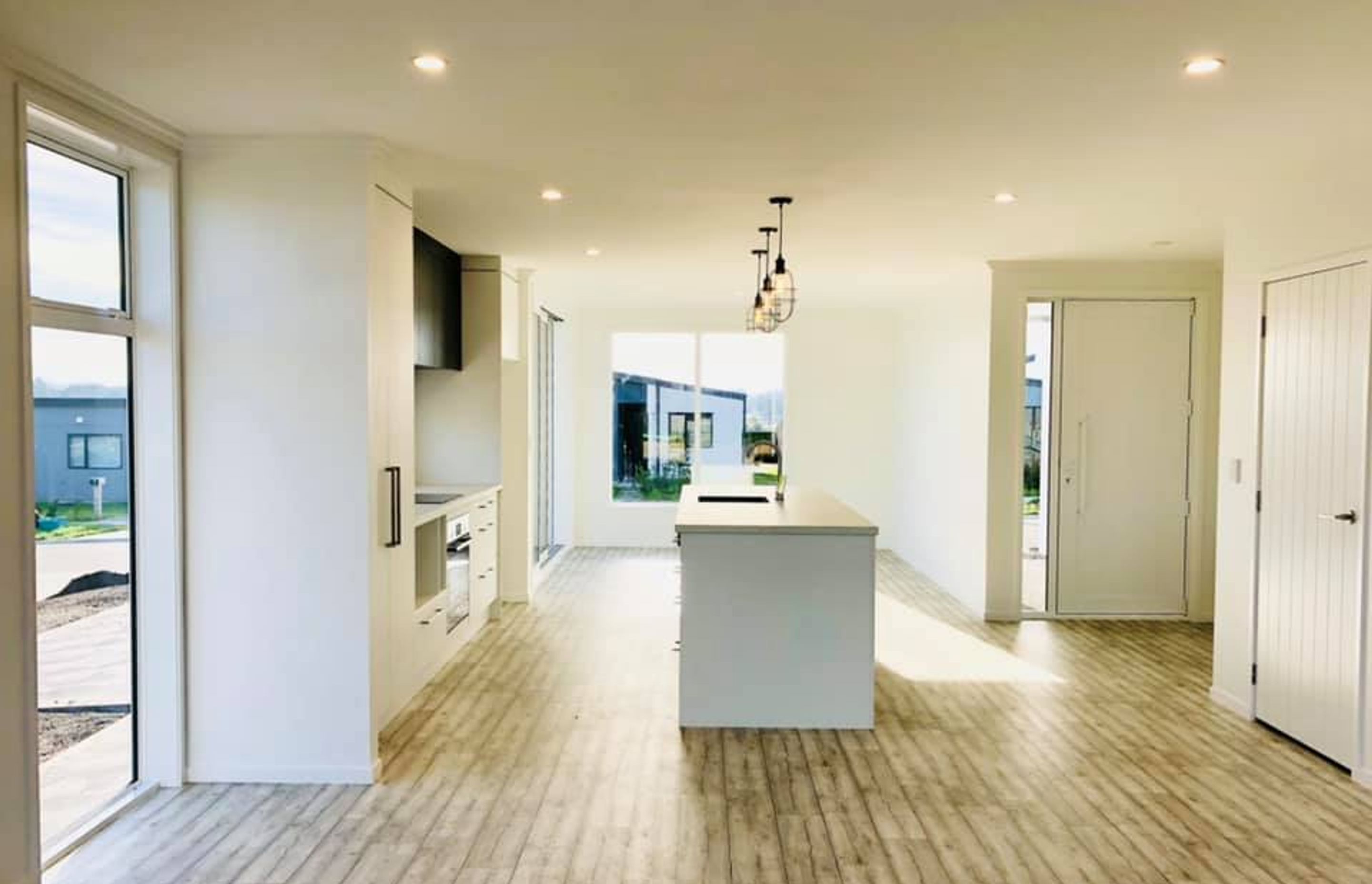 Lakeside, 31 Pourewa St - Invest
