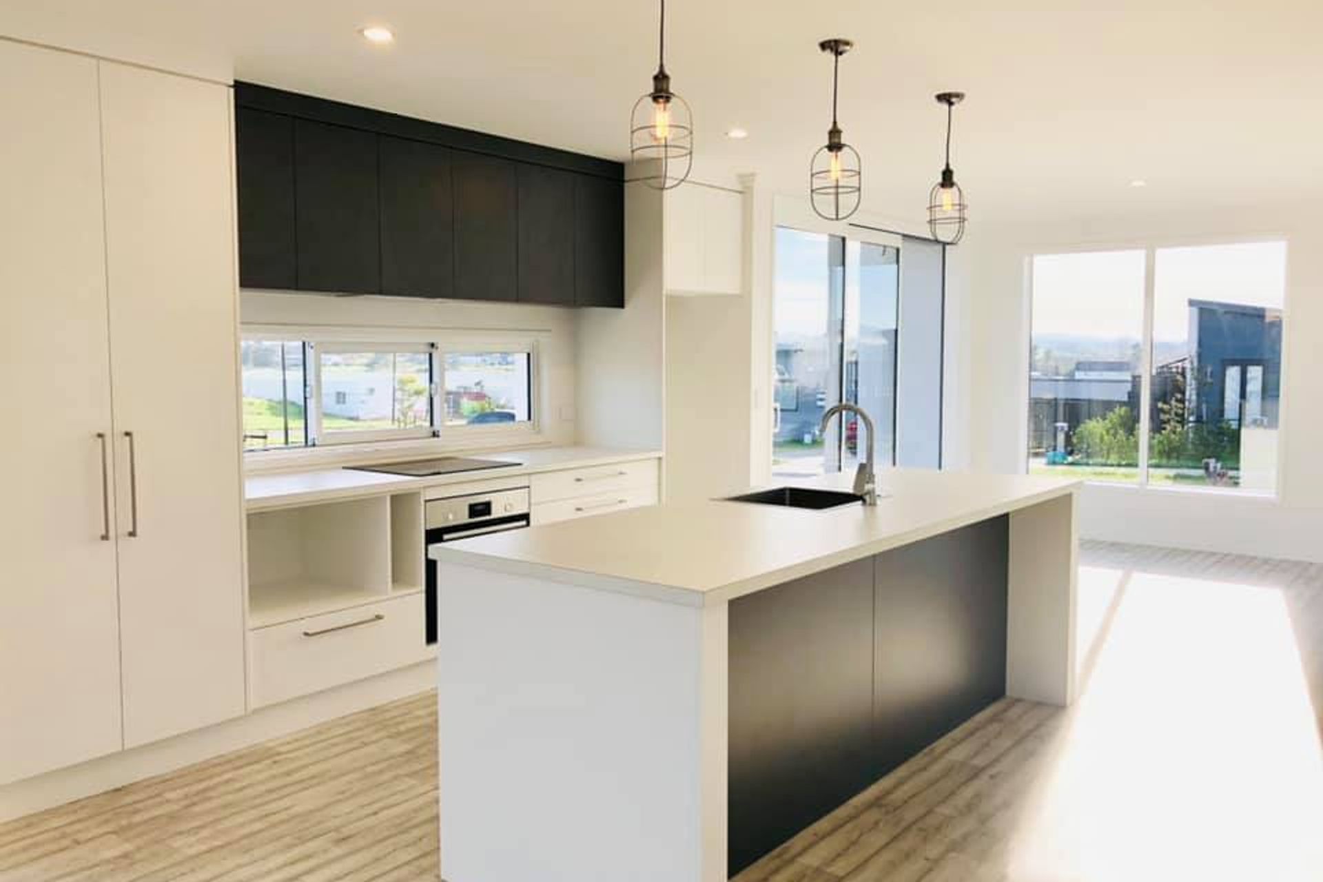 Lakeside, 31 Pourewa St - Invest