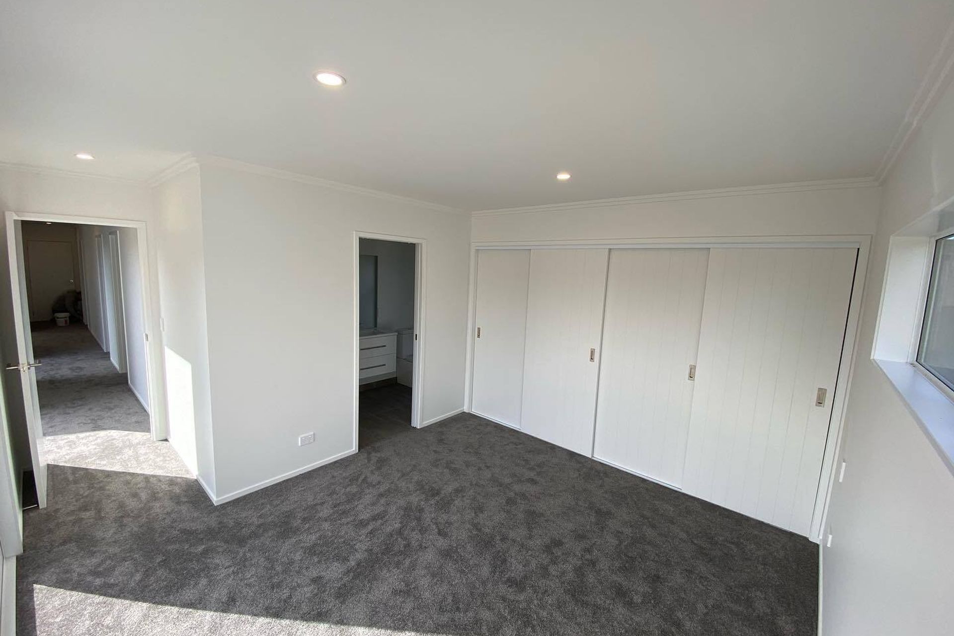 Lakeside, 31 Pourewa St - Invest