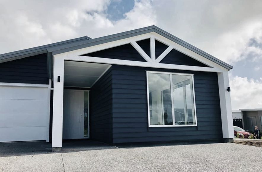 Lakeside, Pourewa St - Invest