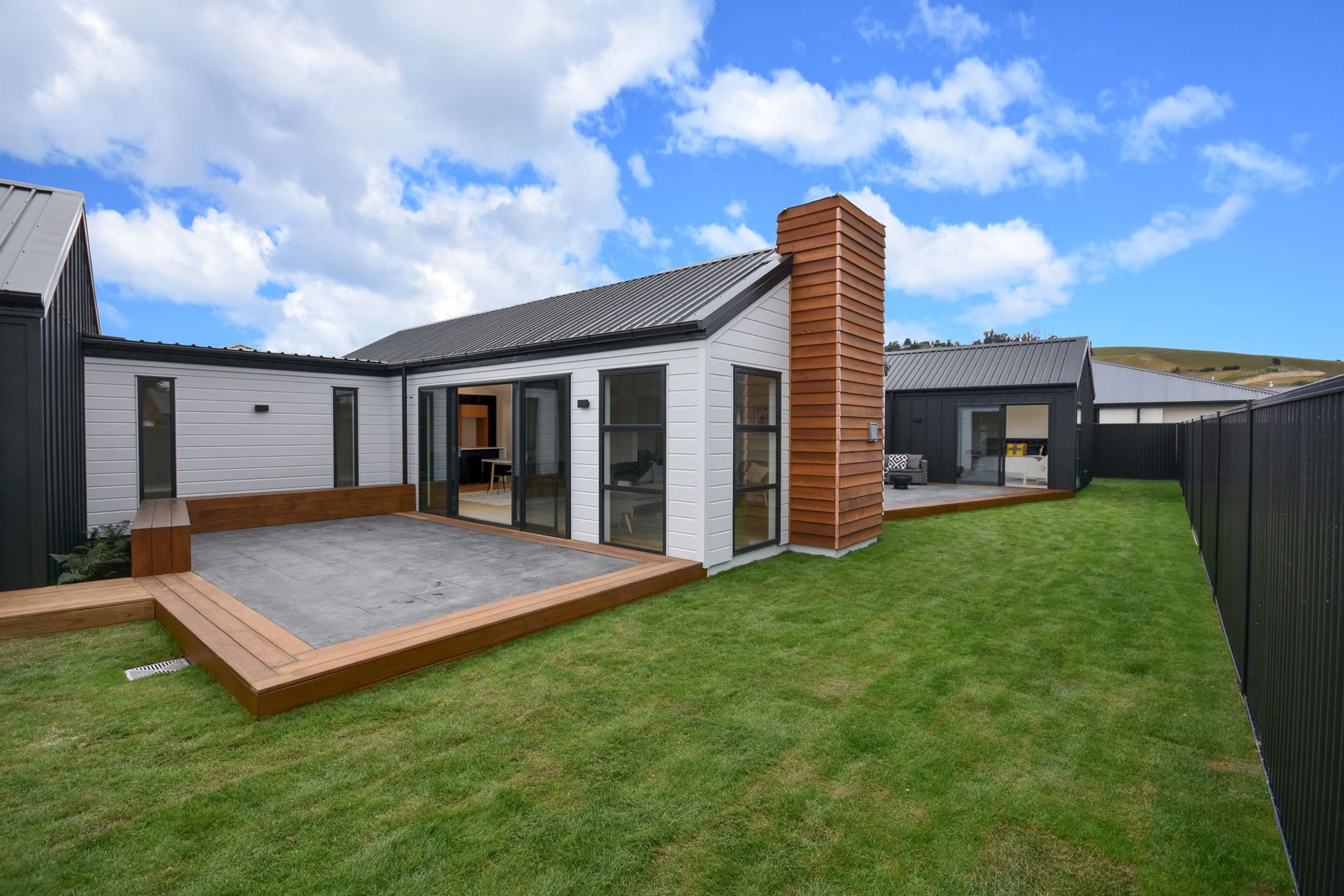 Owhiro River House