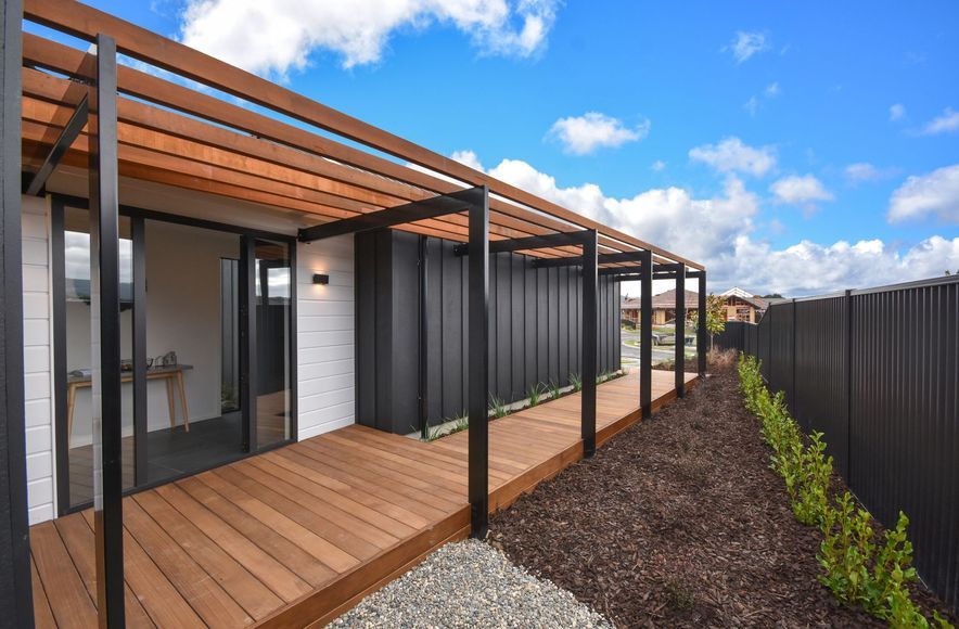 Owhiro River House