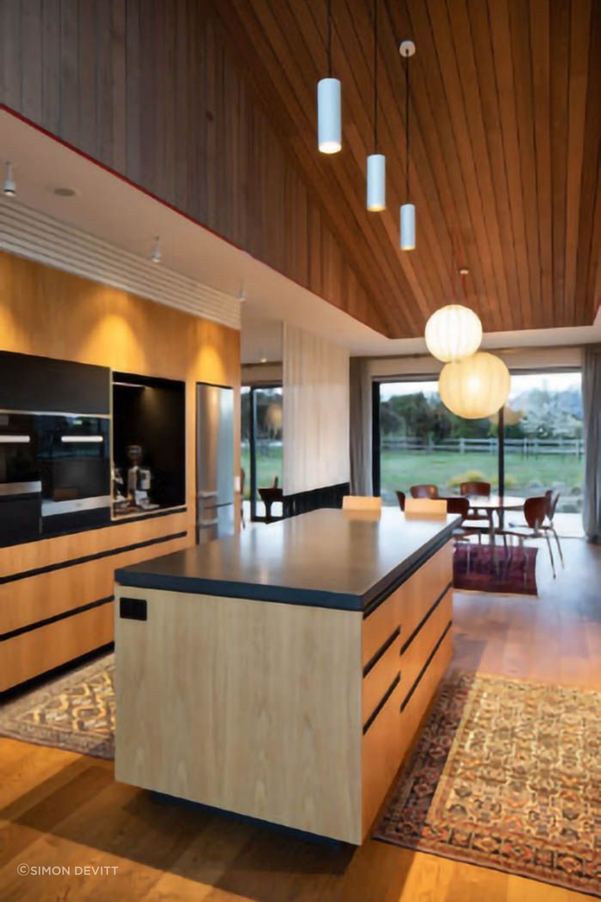 rafe-maclean-architects-musin-house-08-265x403.jpg
