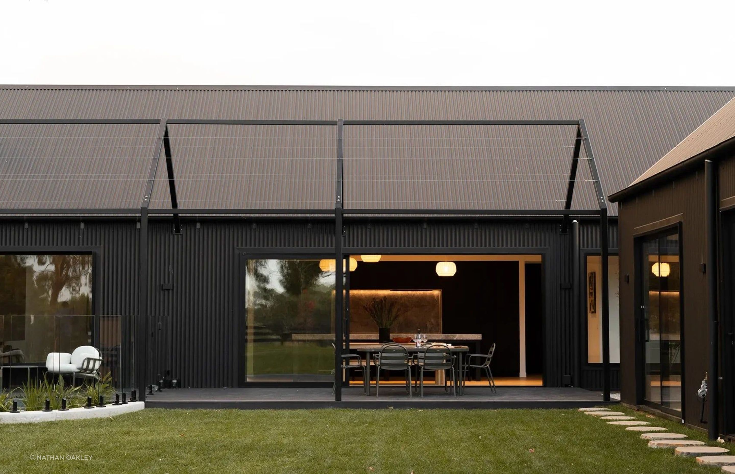 rjliving6-v3.jpg