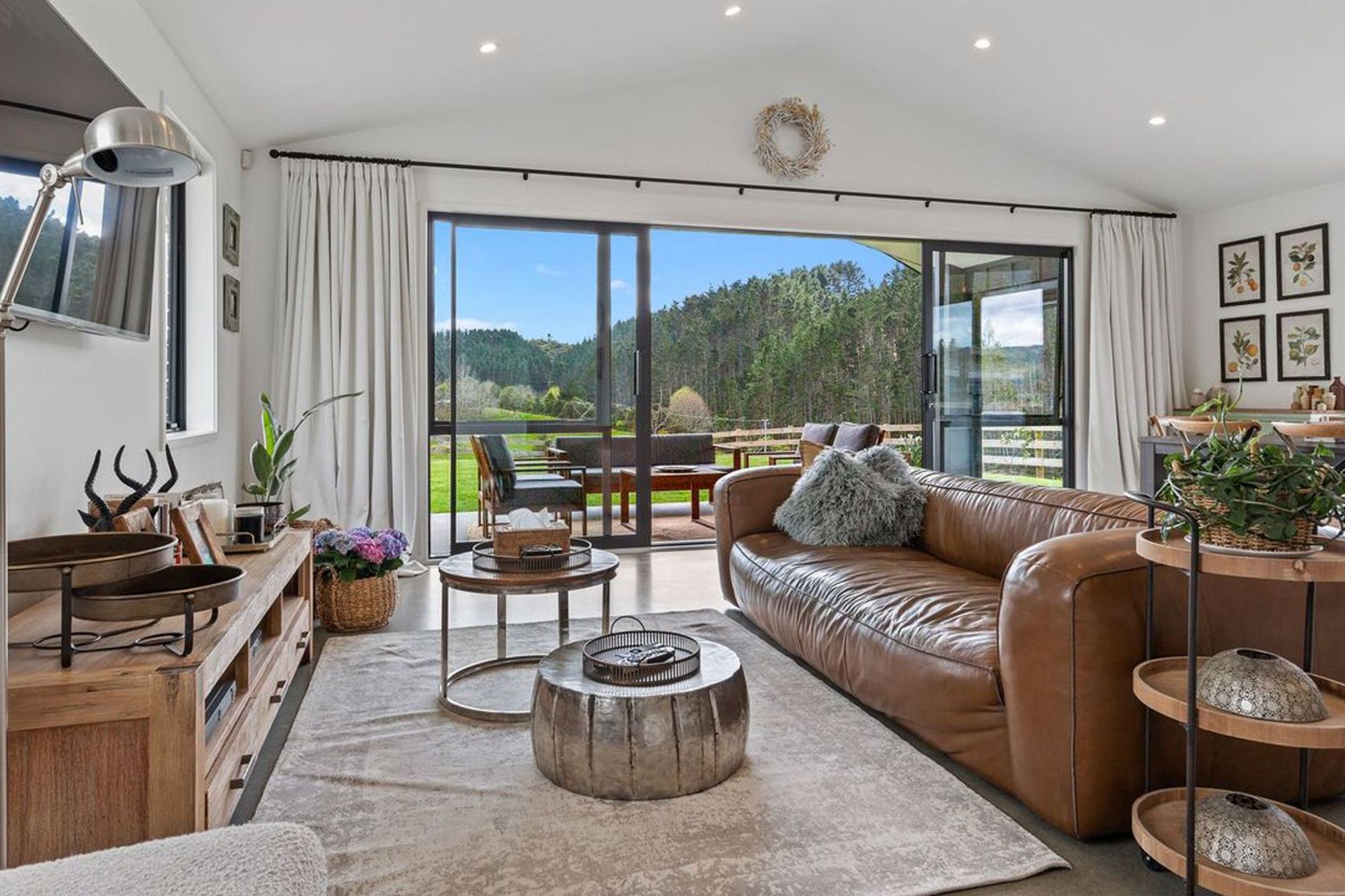 Hunua Build
