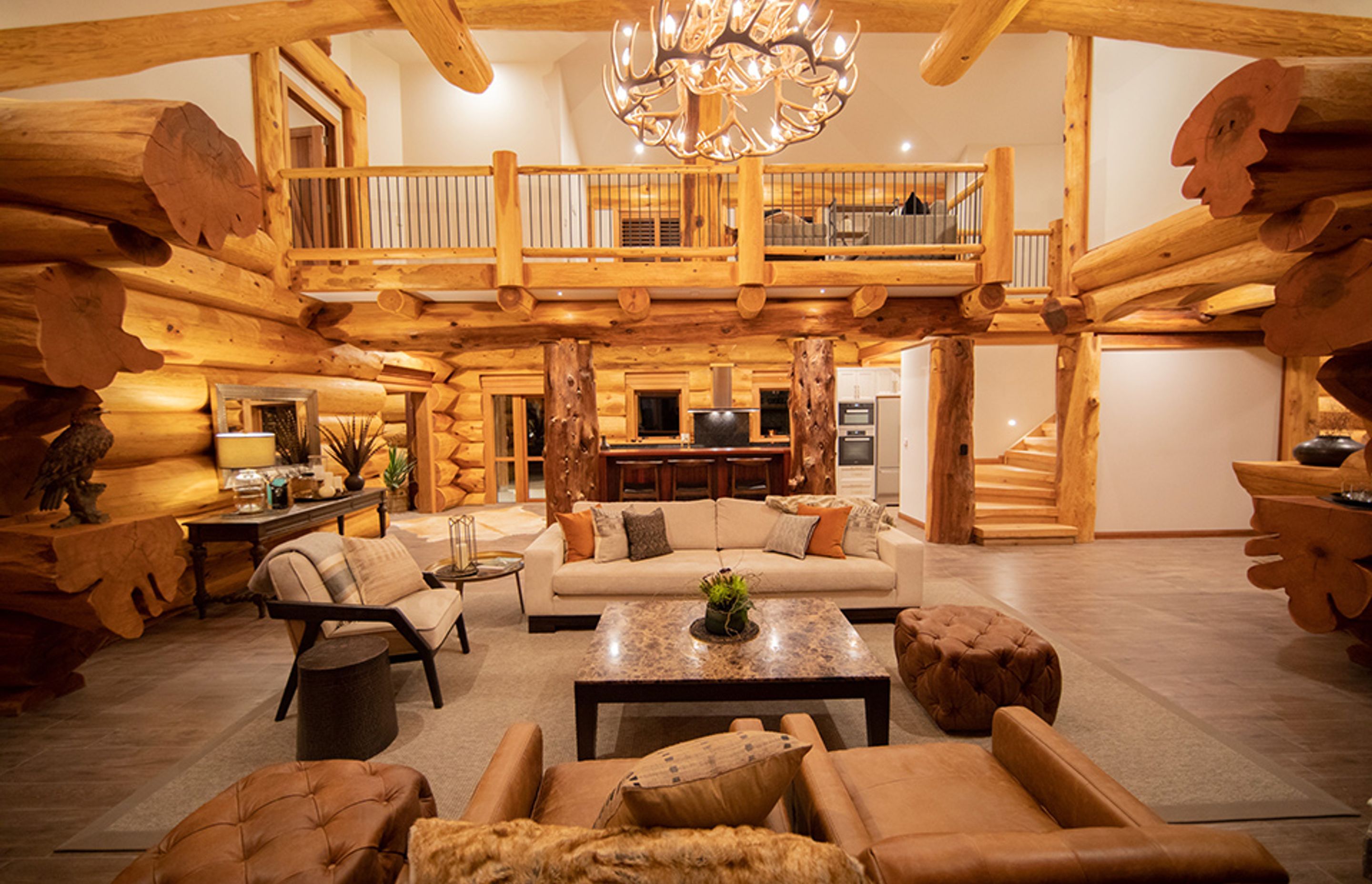 Located close to some of Central Otago’s best ski fields and lakes, the home embodies the idea of a hunting lodge – ideal for family and friends to gather after a day of adventures.