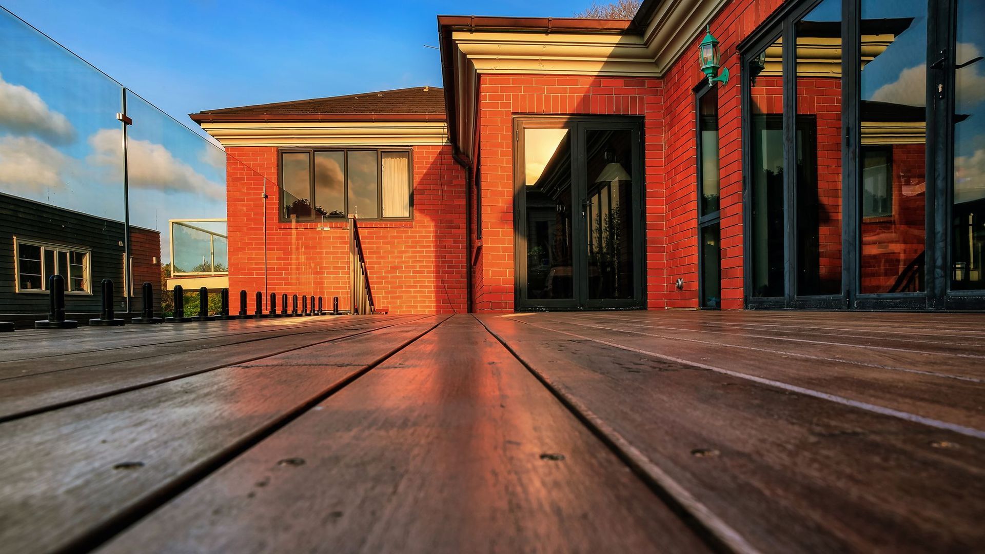 Victoria House Decking Extension banner