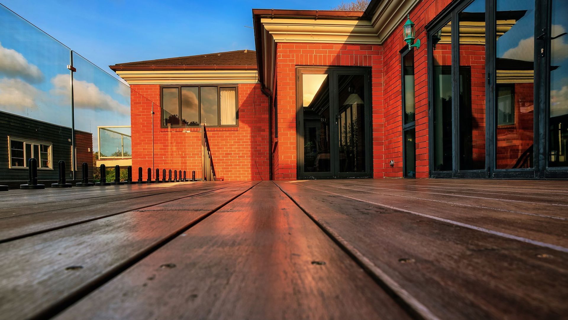 Victoria House Decking Extension banner