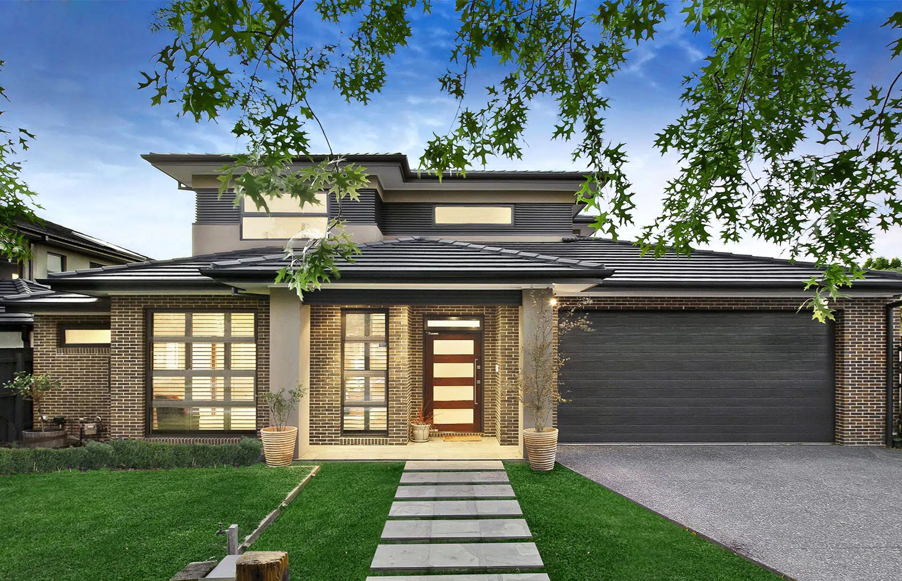 GLEN IRIS 1