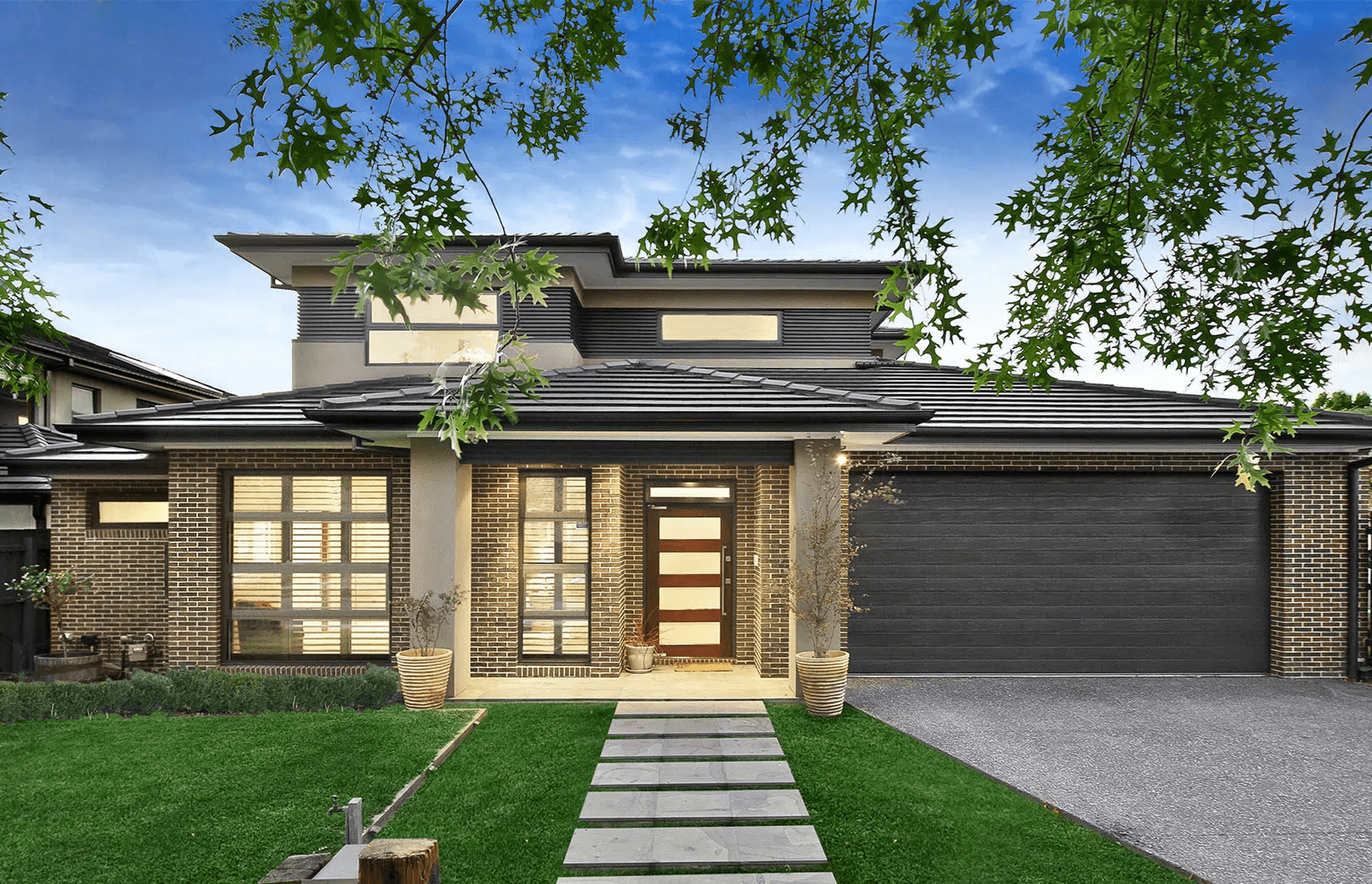 GLEN IRIS 1