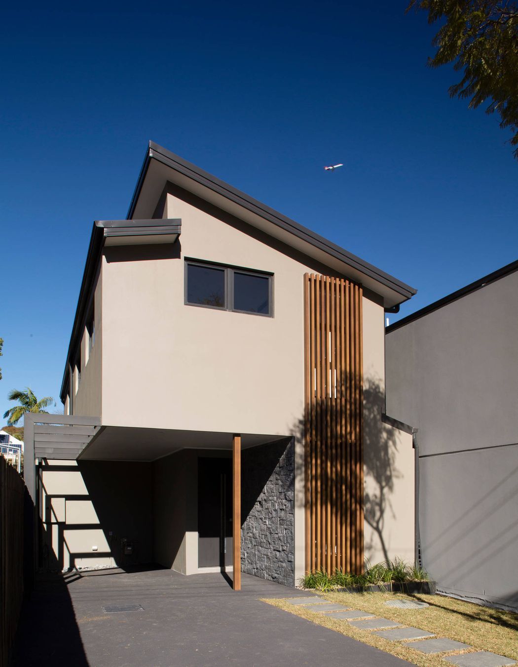 The Kalgoorlie Contemporary / Leichhardt