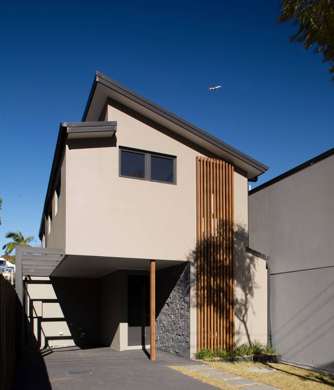 The Kalgoorlie Contemporary / Leichhardt