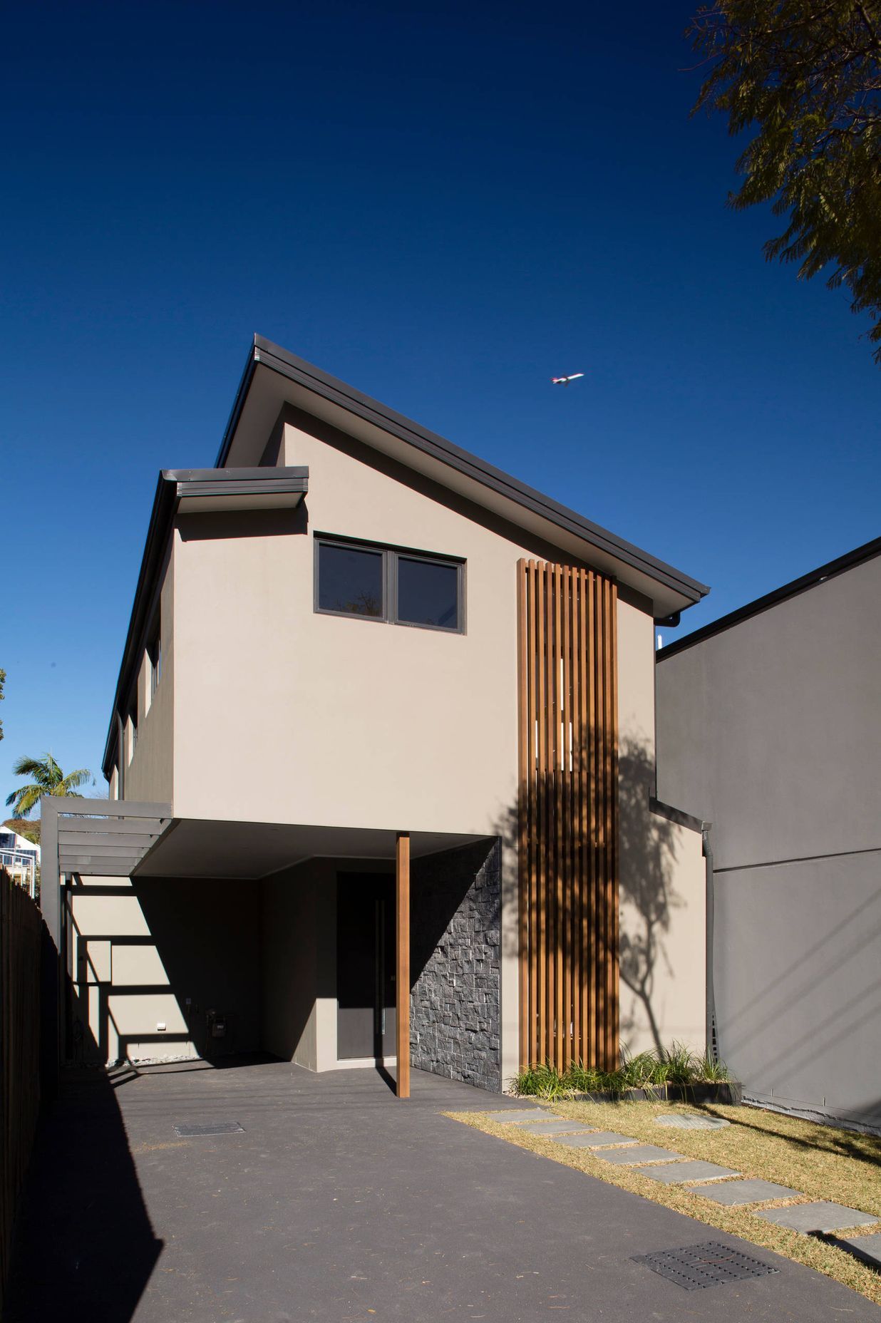 The Kalgoorlie Contemporary / Leichhardt