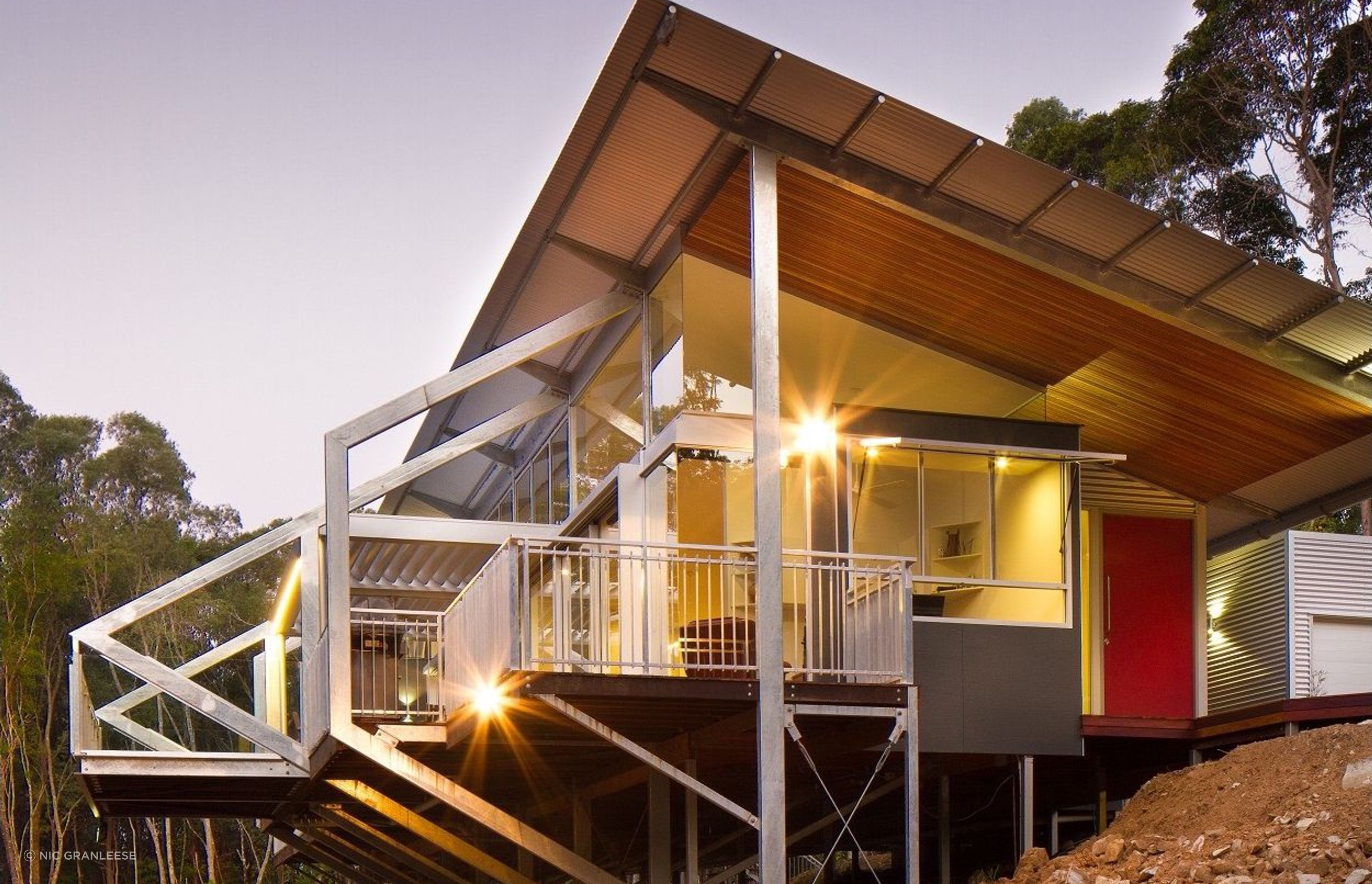 Tinbeerwah House