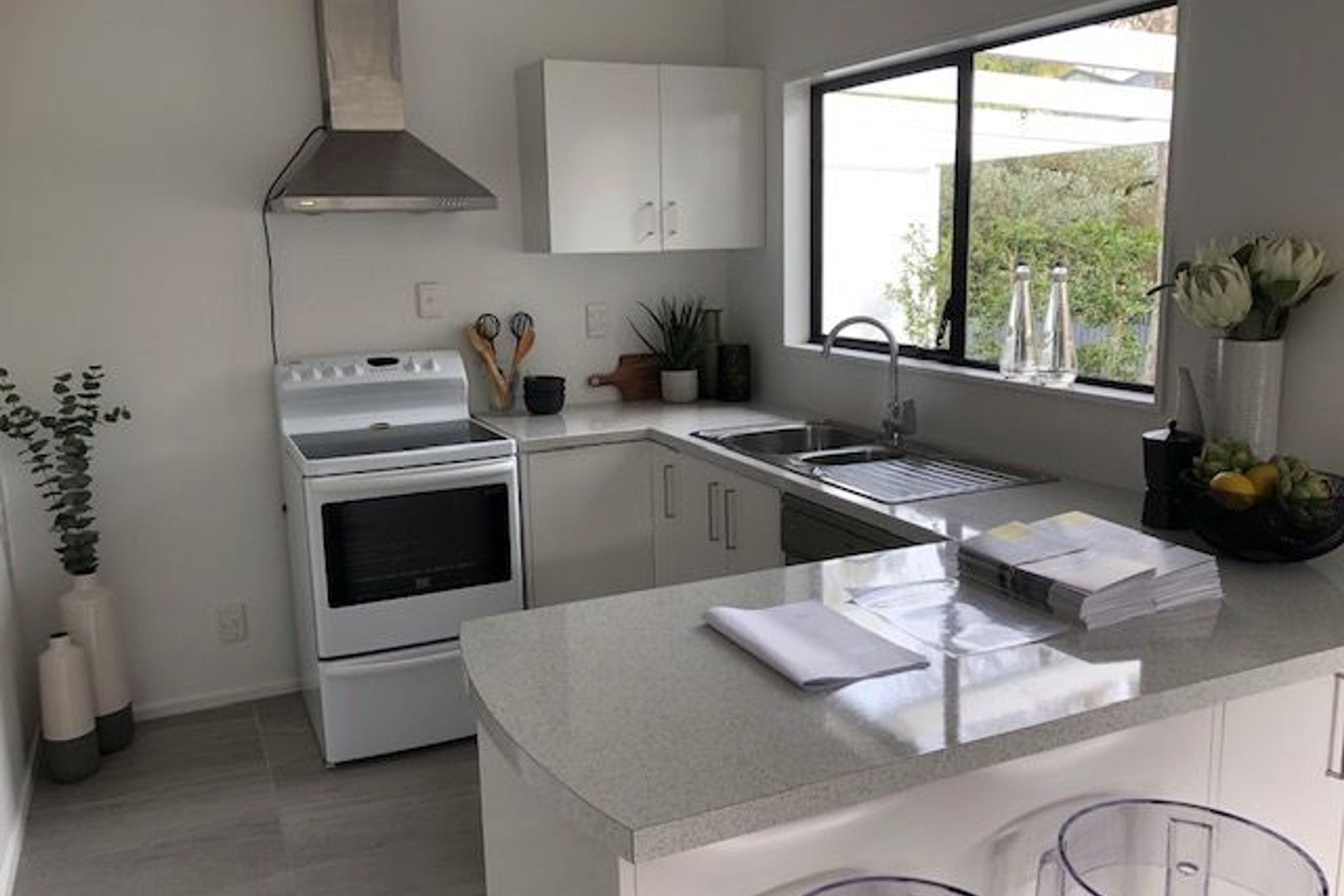 Tutaneki St Auckland